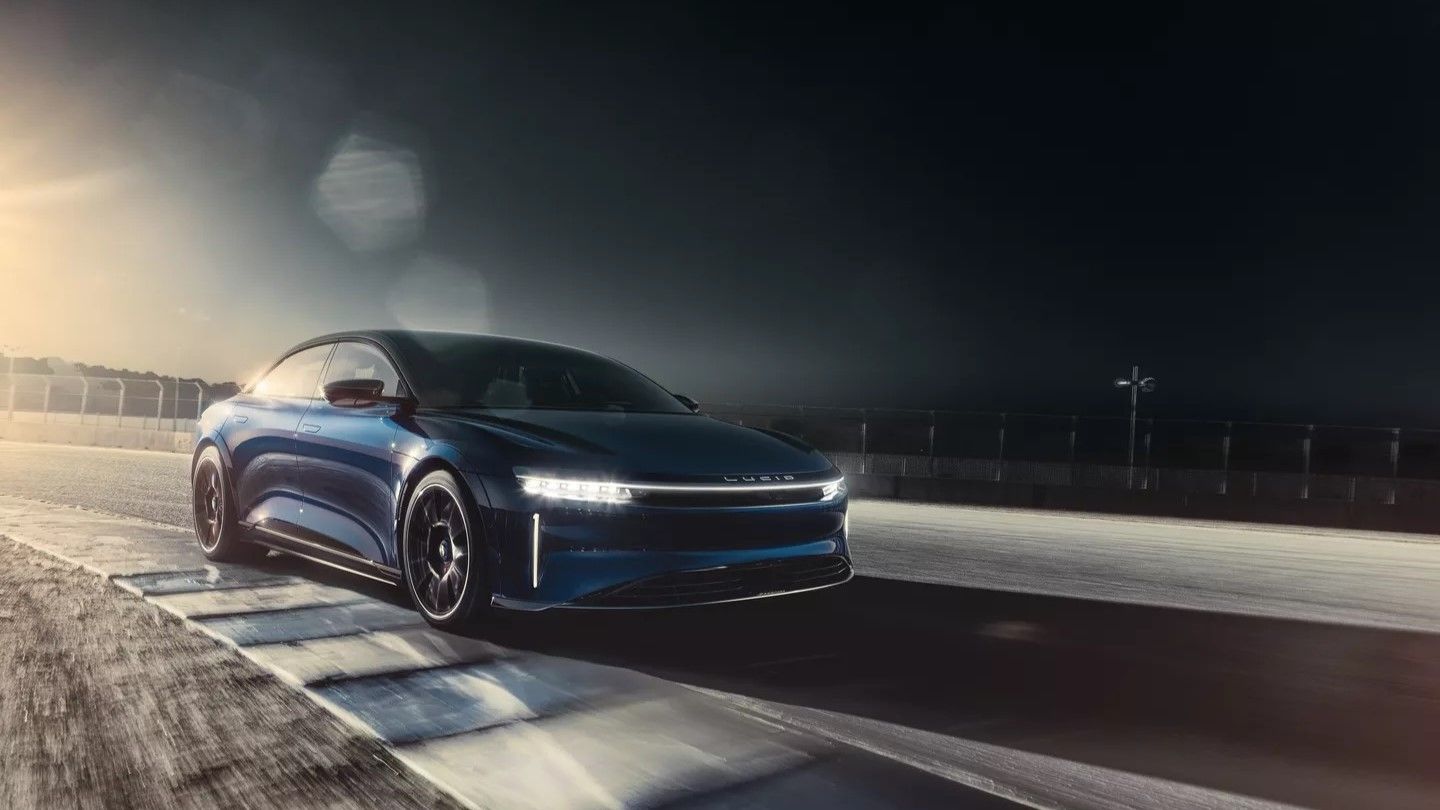 The Lucid Air Sapphire Dominates The Tesla Model S Plaid And Bugatti