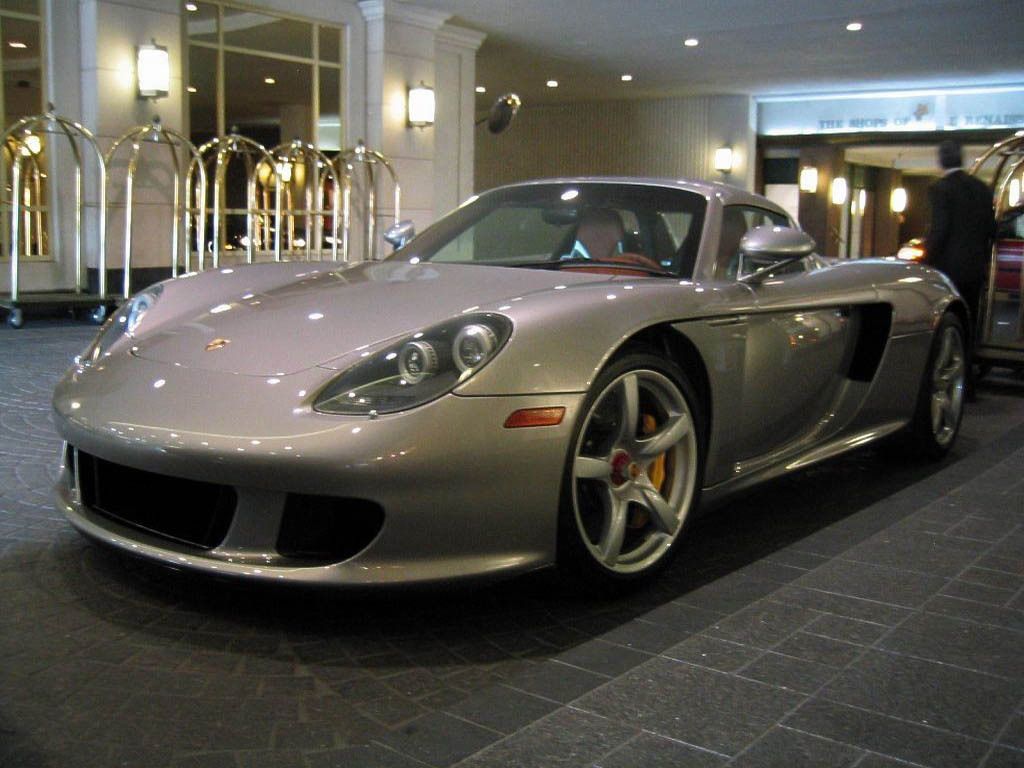 Porsche Carrera GT Performance Price And Photos