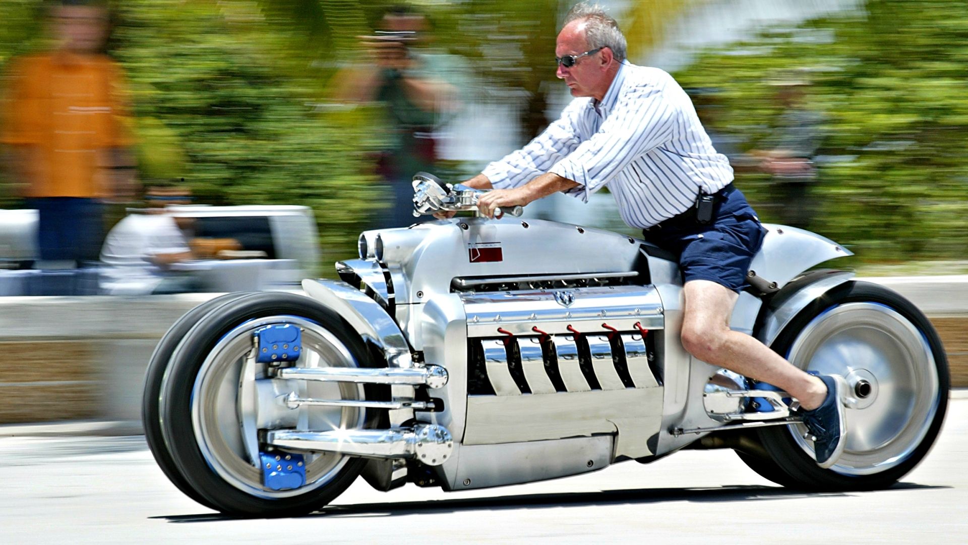 Must Know Facts About the Dodge Tomahawk