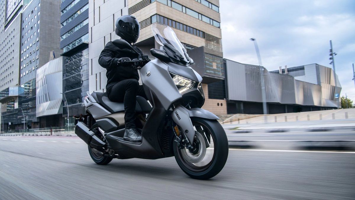 Best used maxi shop scooter