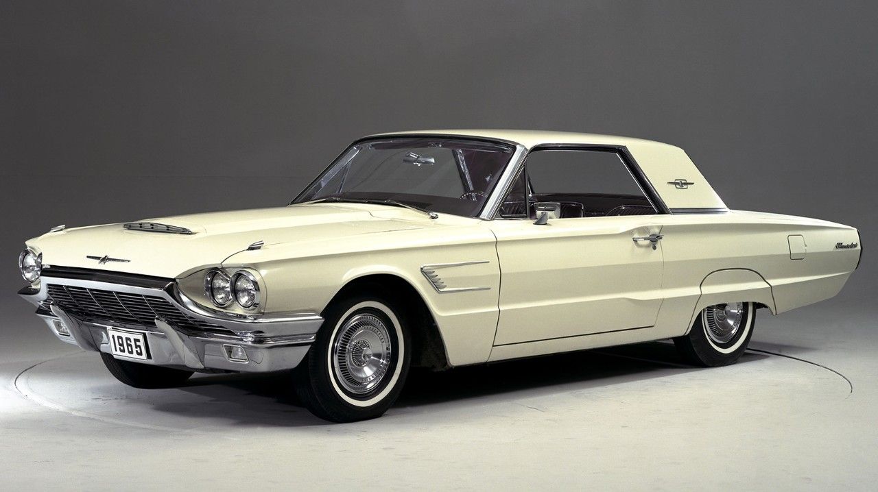 A parked 1965 Ford Thunderbird on display