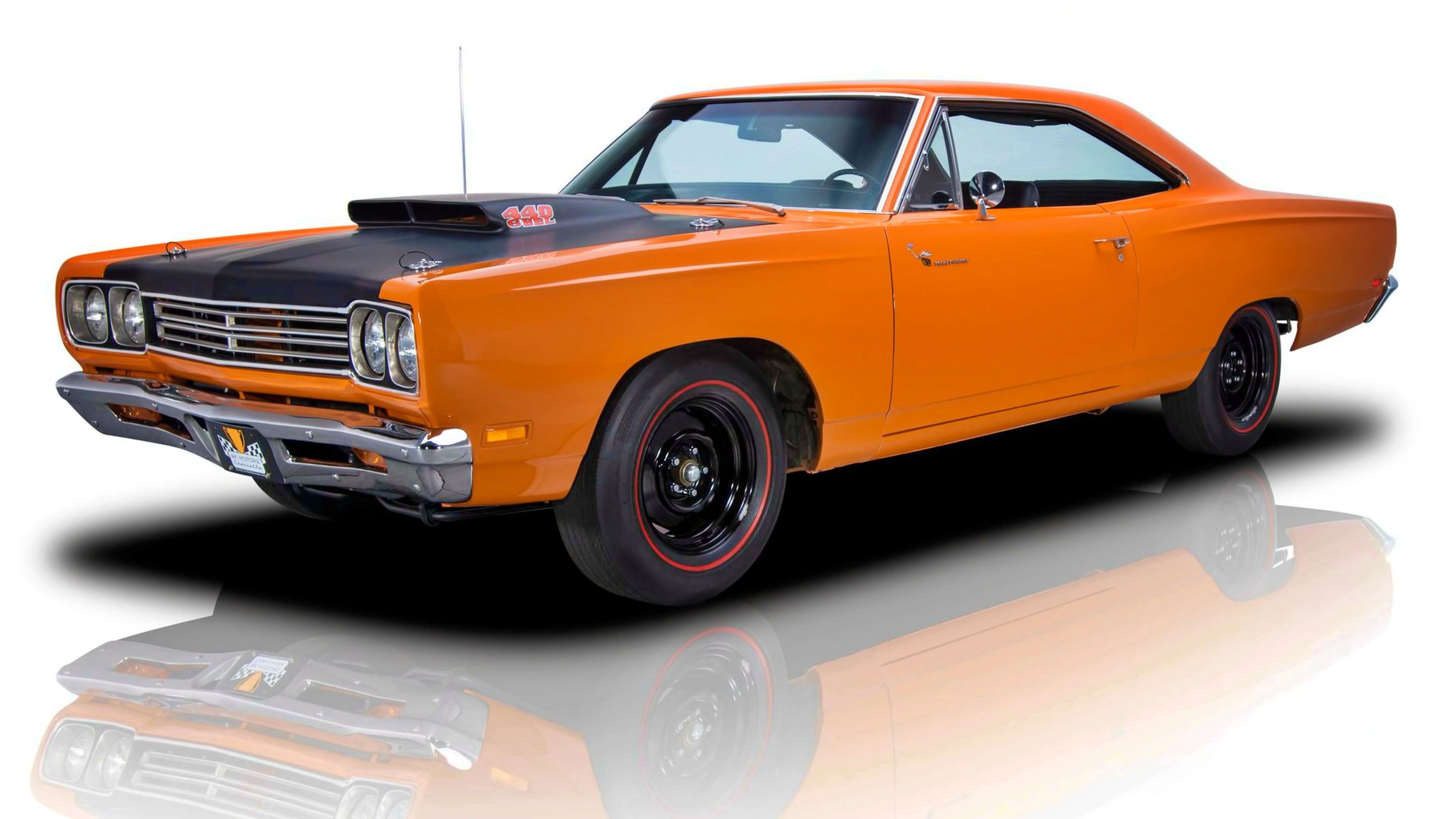 Plymouth Road Runner - Performance, Price, and Photos