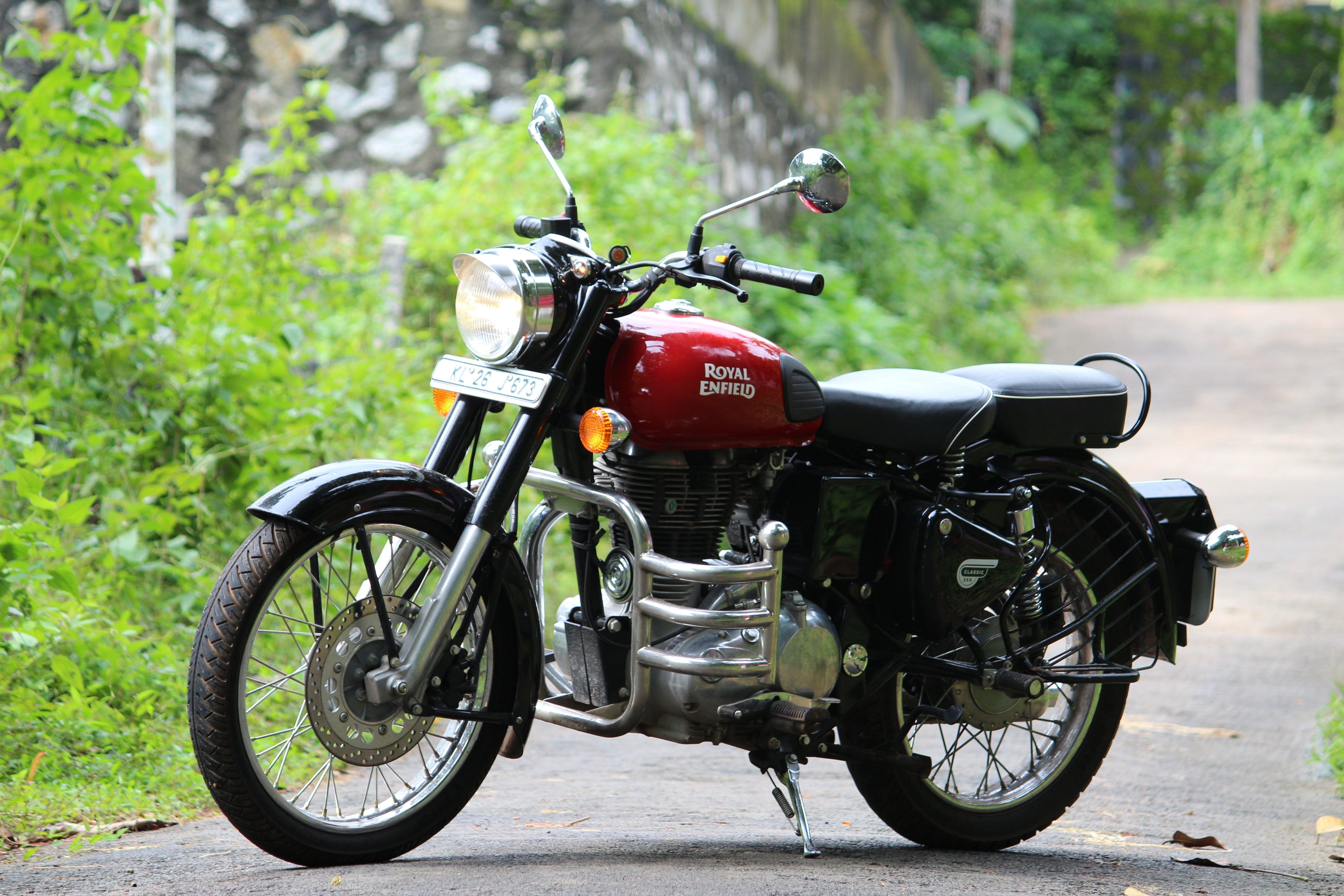 Royal Enfield Bullet motorcycle cafe racer