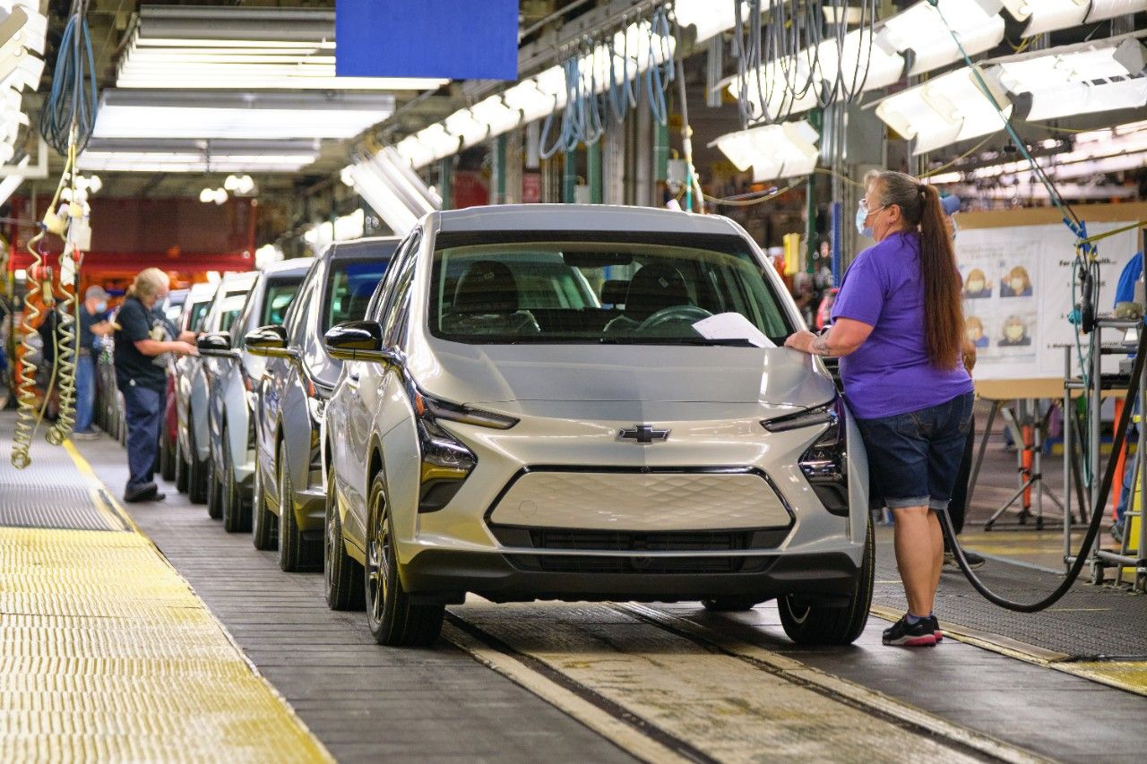 2023 Chevrolet Bolt EV production line