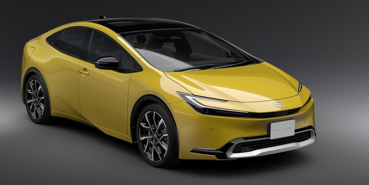 The 2023 Toyota Prius Debuts With Sleek Looks And Improved Performance