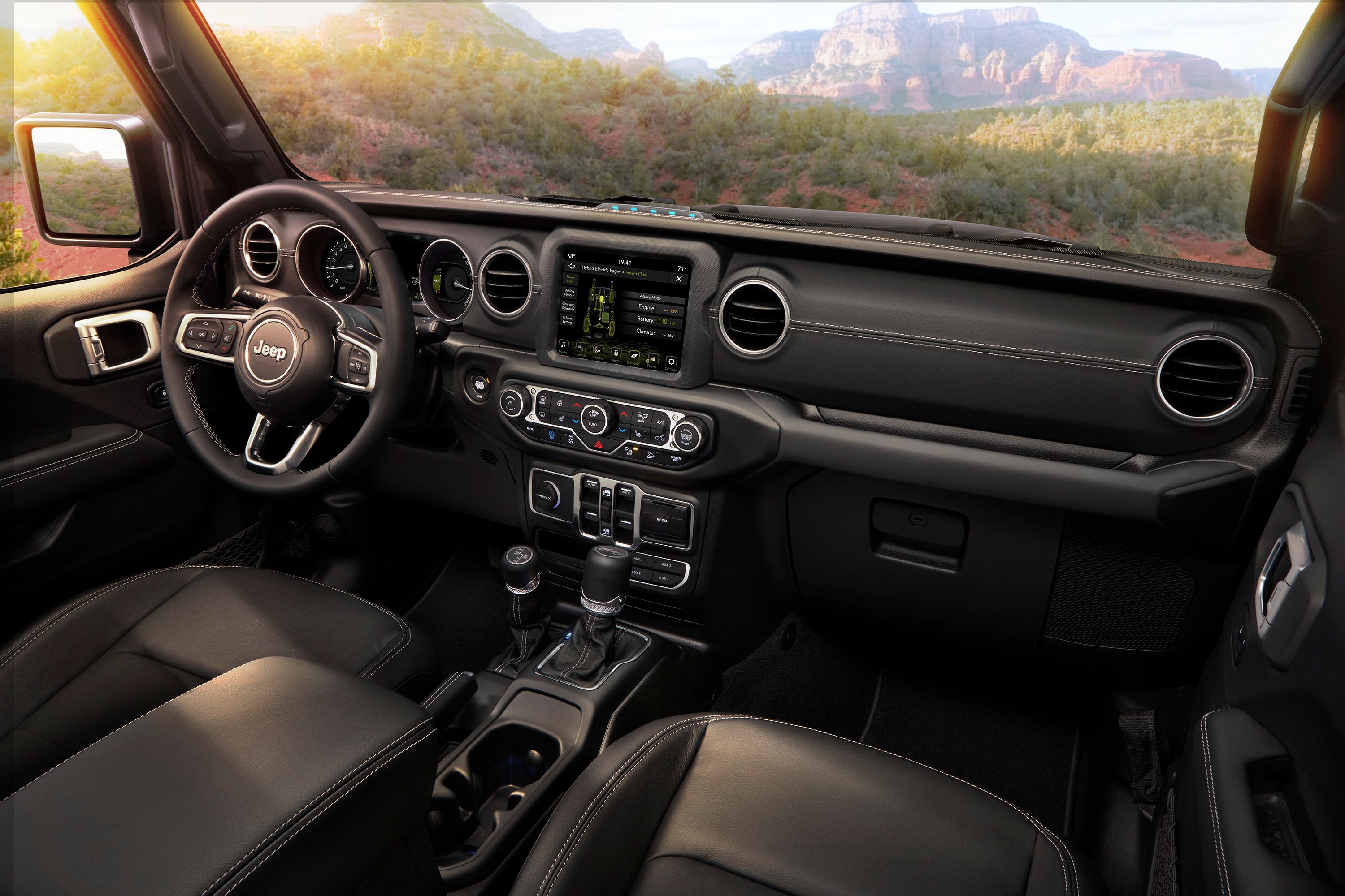 Interior do Jeep Wrangler Rubicon 4xe 