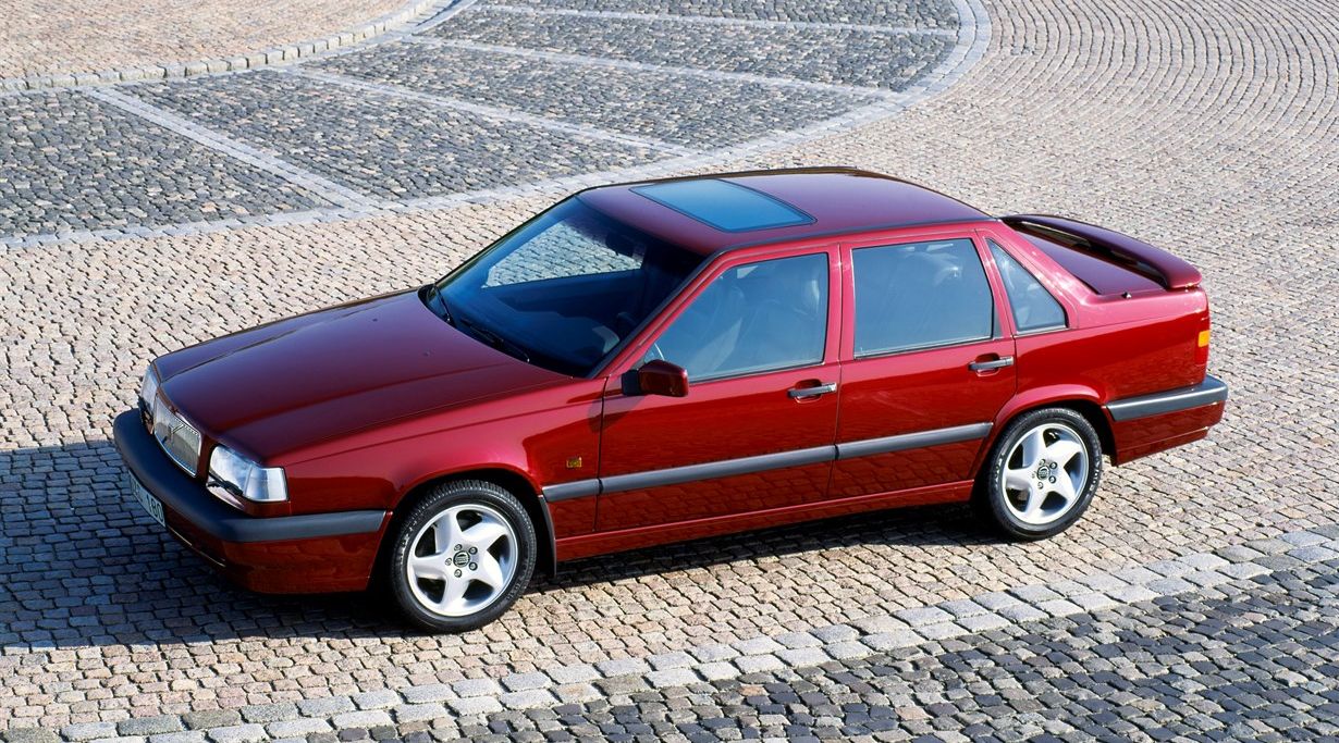 Here’s Why the Volvo 850 Turbo is Your Ideal First Car