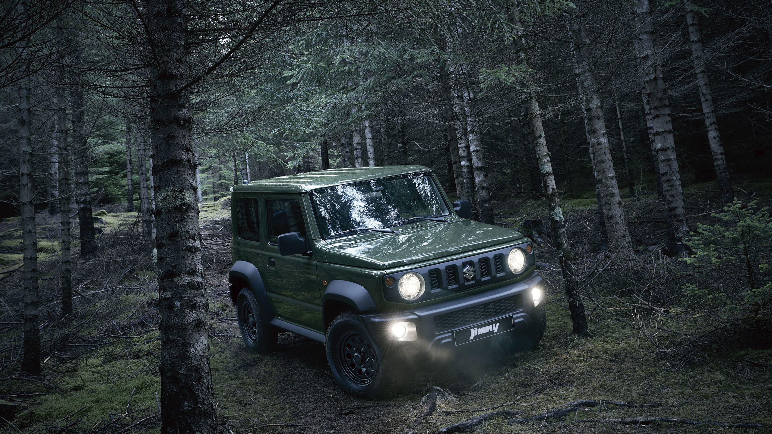 Tiro frontal de três quartos do Suzuki Jimny 