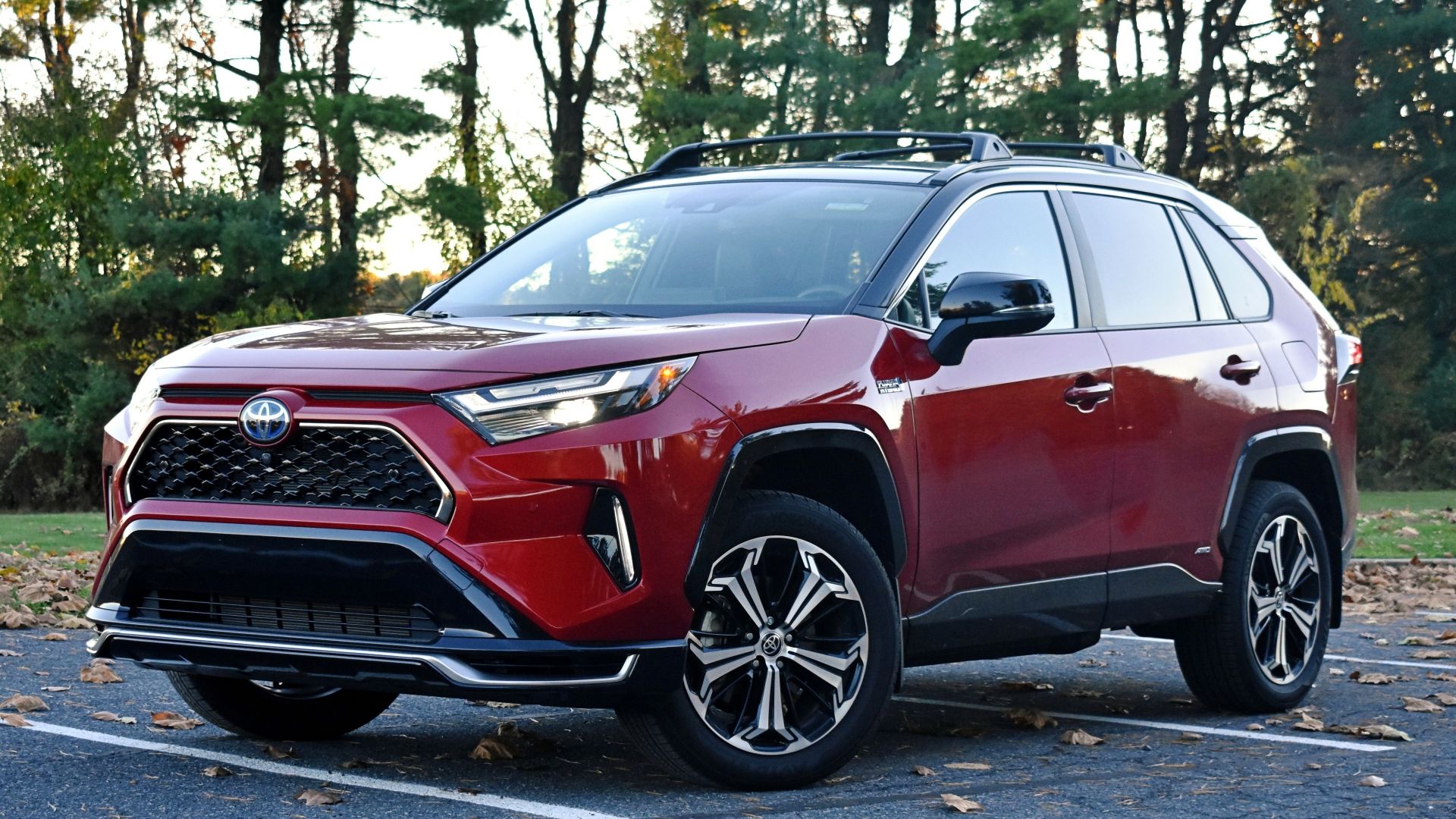2023 Toyota RAV4 Prime XSE Review: The Perfect Middleground
