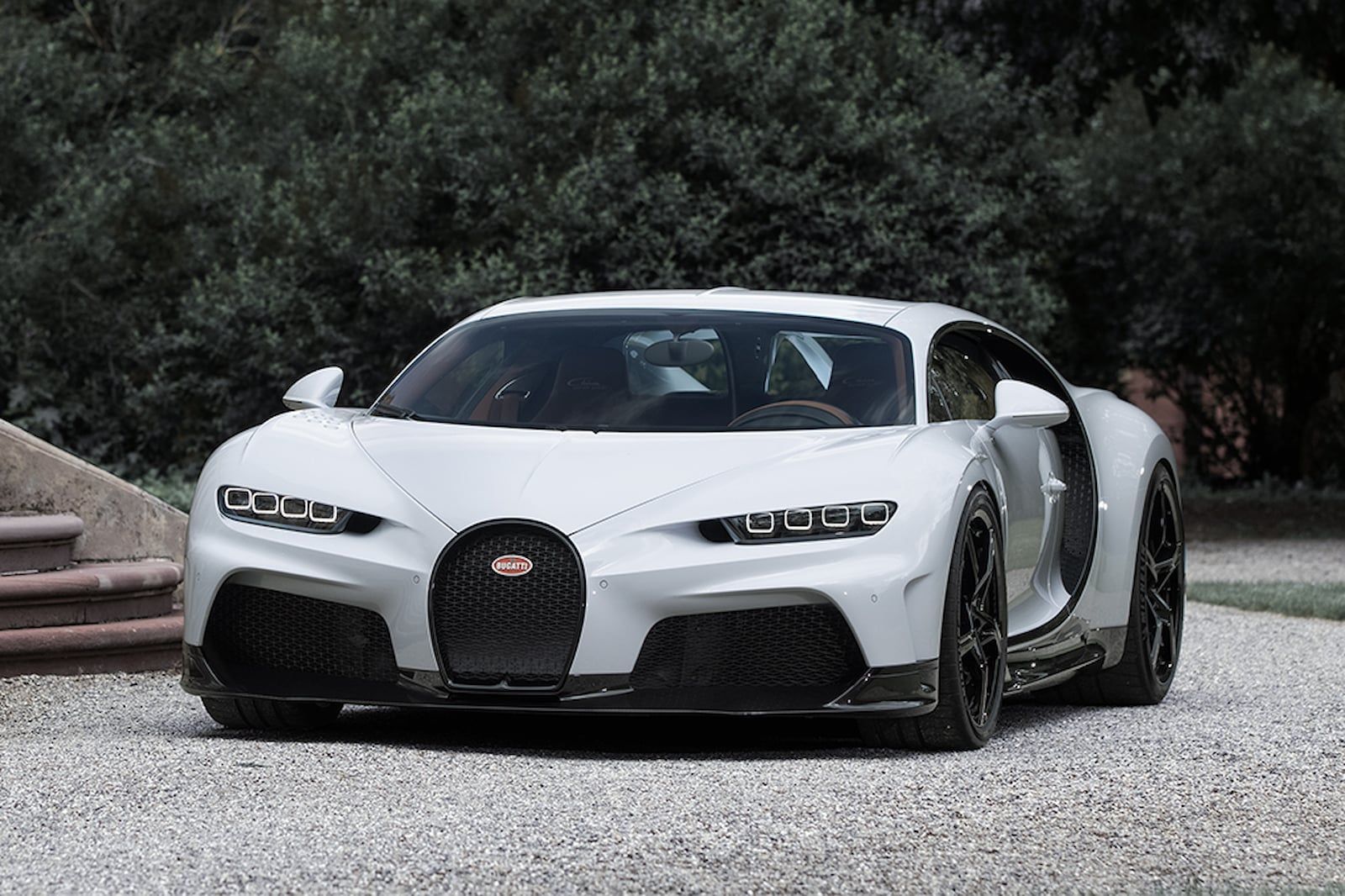 10 Things You Need To Know About The Bugatti Chiron Super Sport