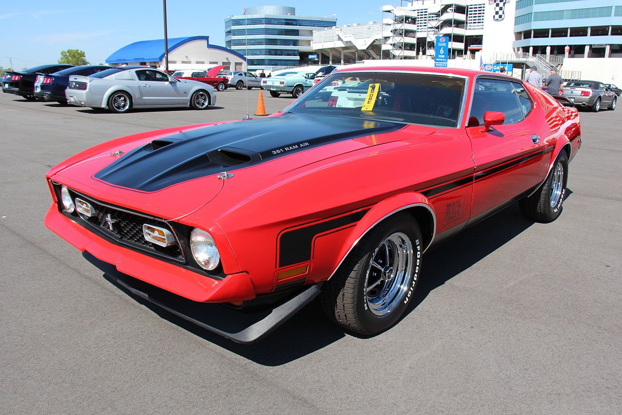 10 Reasons Why We Love The Ford Mustang Mach I