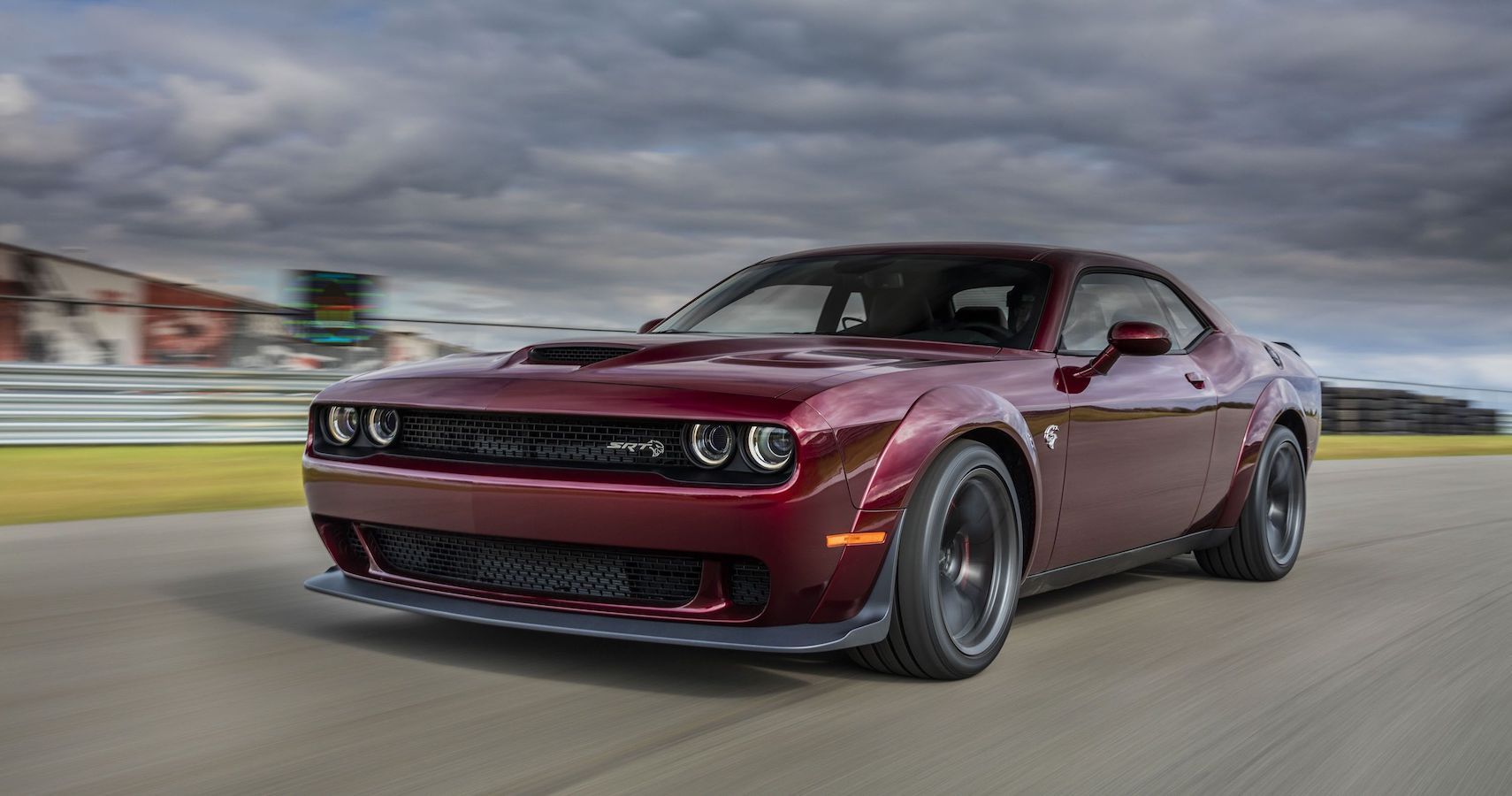 Here's Why The SixSpeed Manual On The 2023 Dodge Challenger Hellcat Is