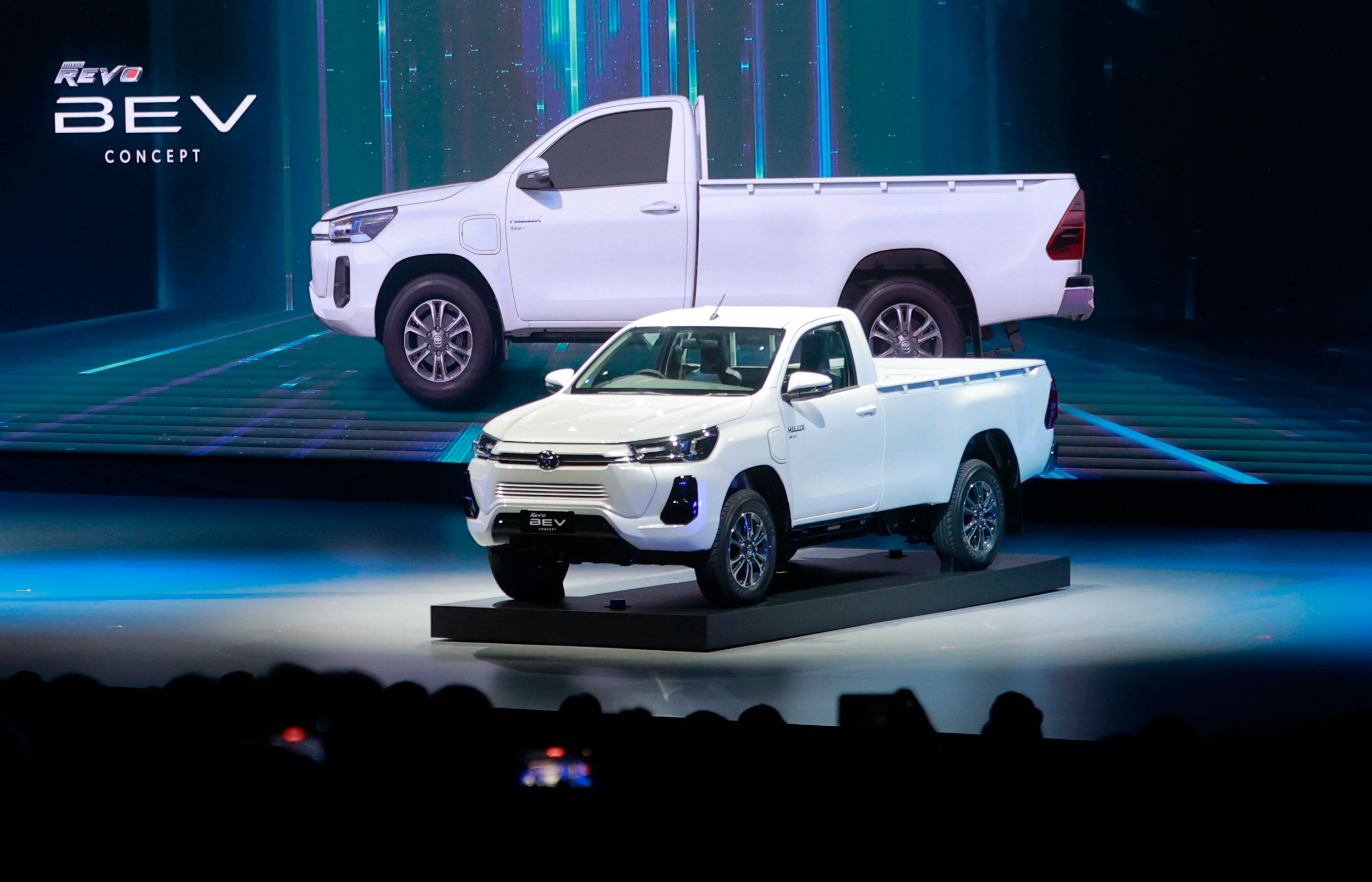 Front end of the Toyota Hilux Revo BEV Concept 