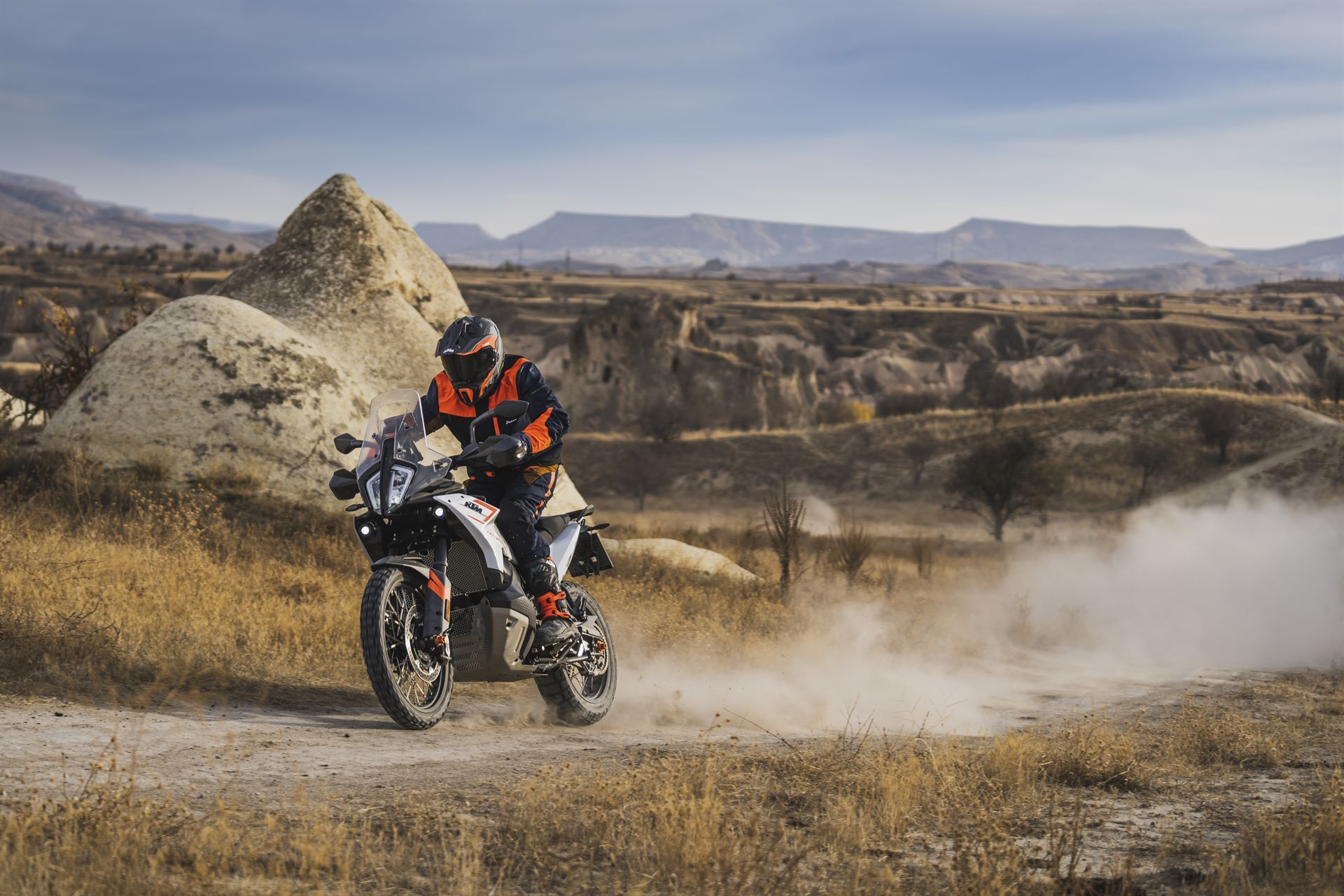Aksi PETUALANGAN KTM 790 2023