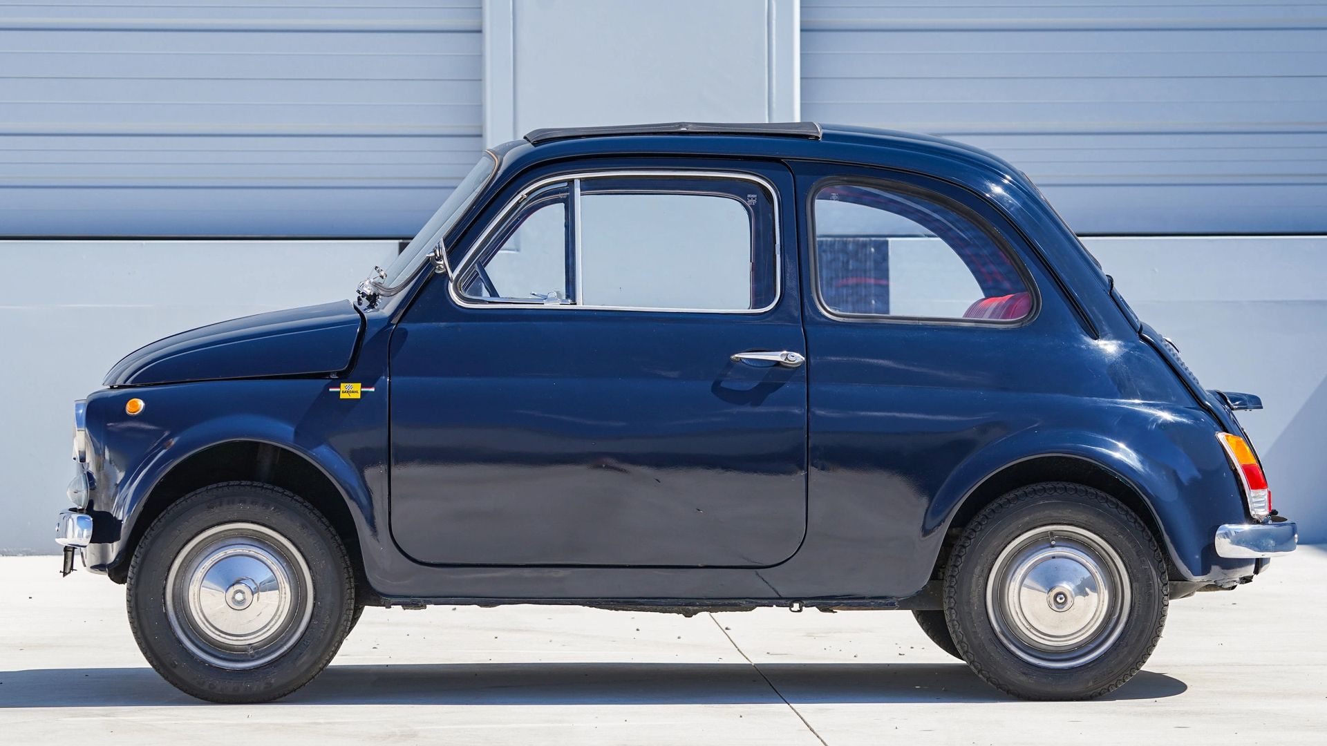 Blue Fiat 500