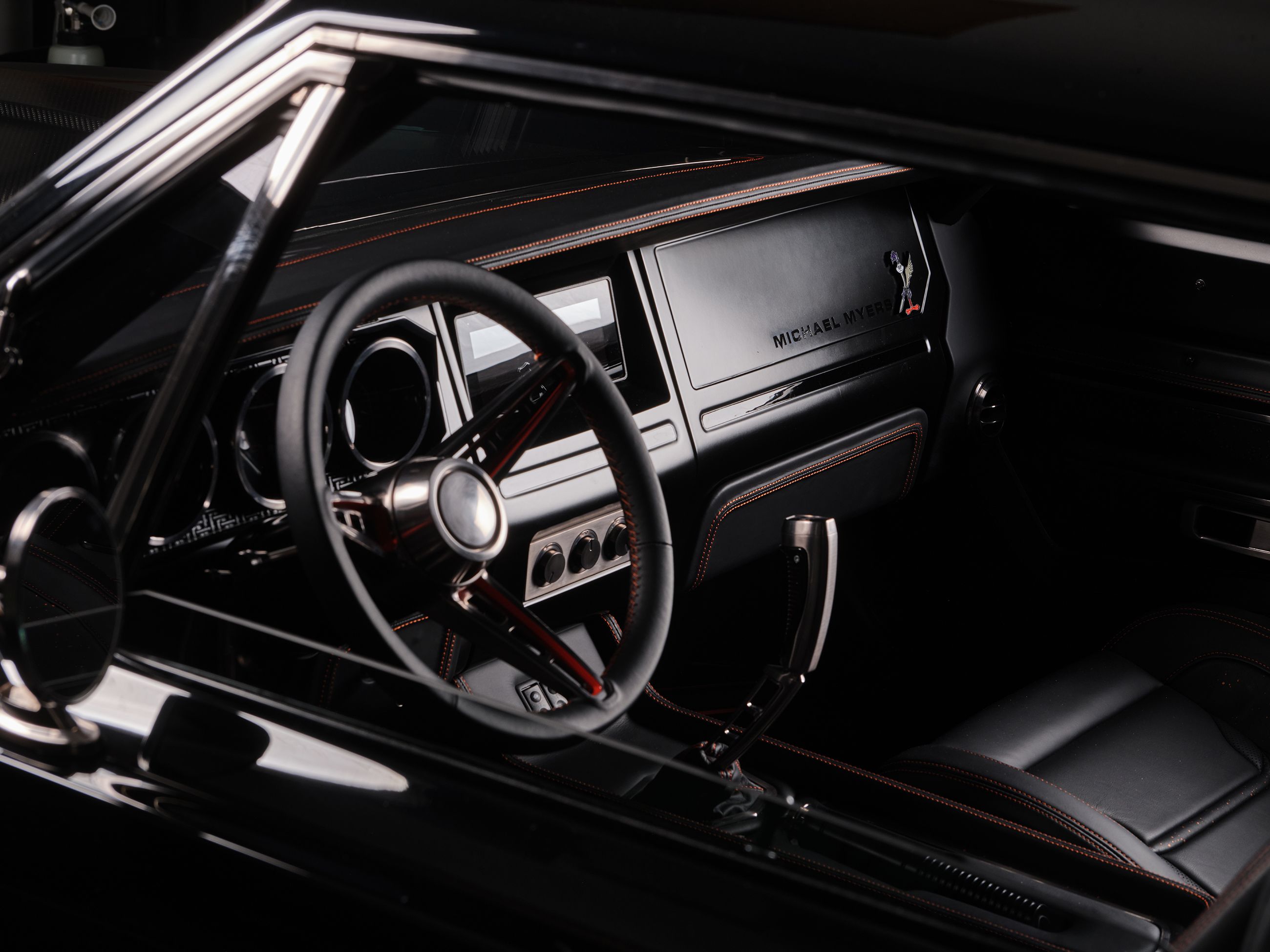 Painel de um Plymouth Roadrunner 1969 personalizado