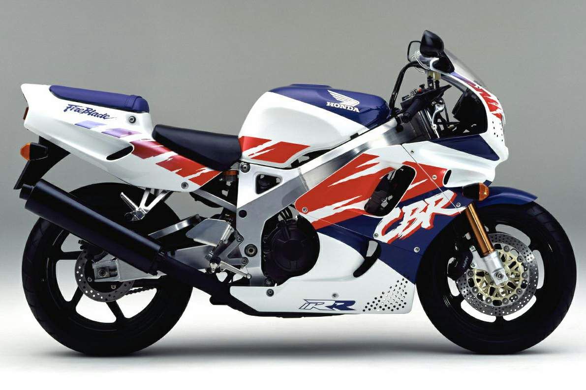 The Most Iconic Honda Superbikes Ever: CBR900RR and CBR1000RR Fireblade