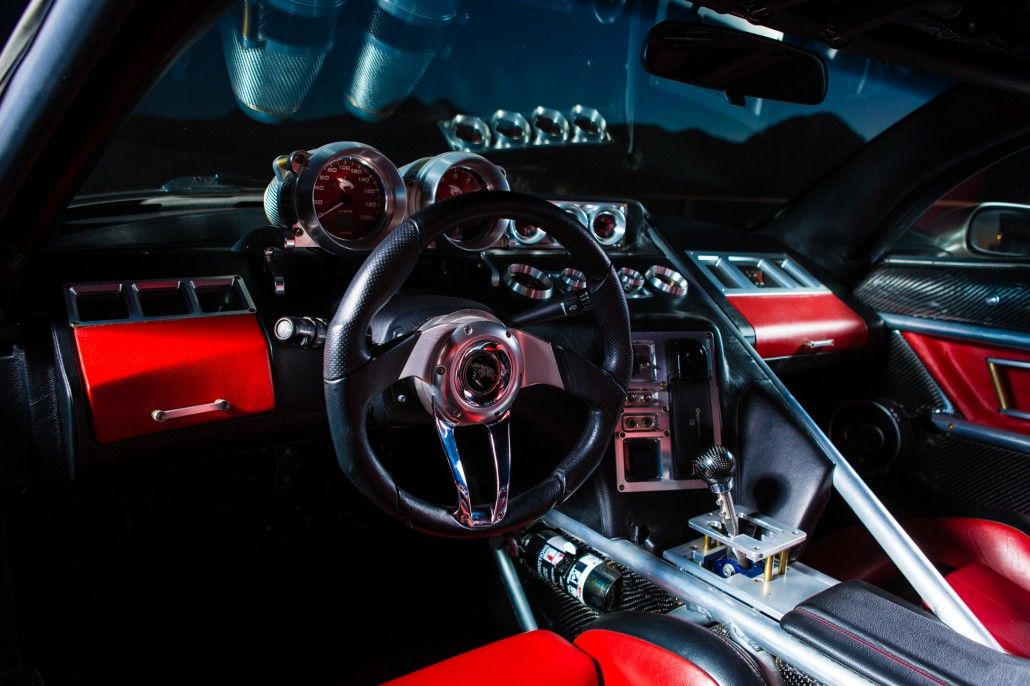A shot of the cockpit of a Falcon F7