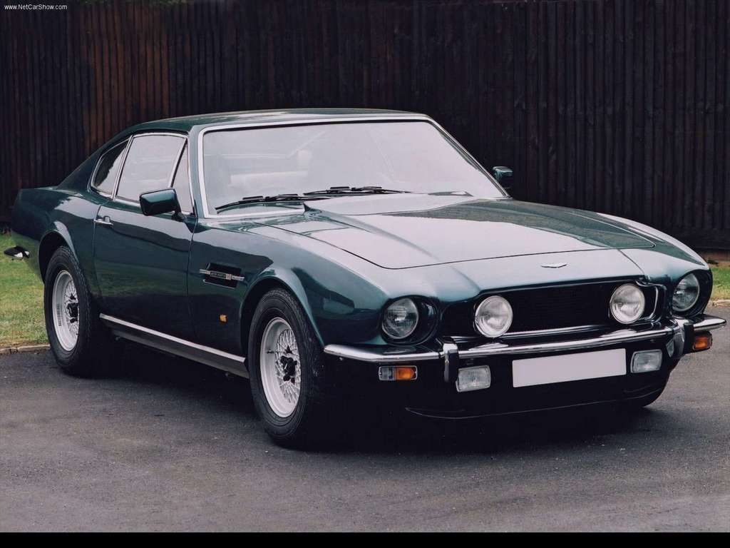 Frente do Aston_Martin-V8_Vantage-1977-1024-03