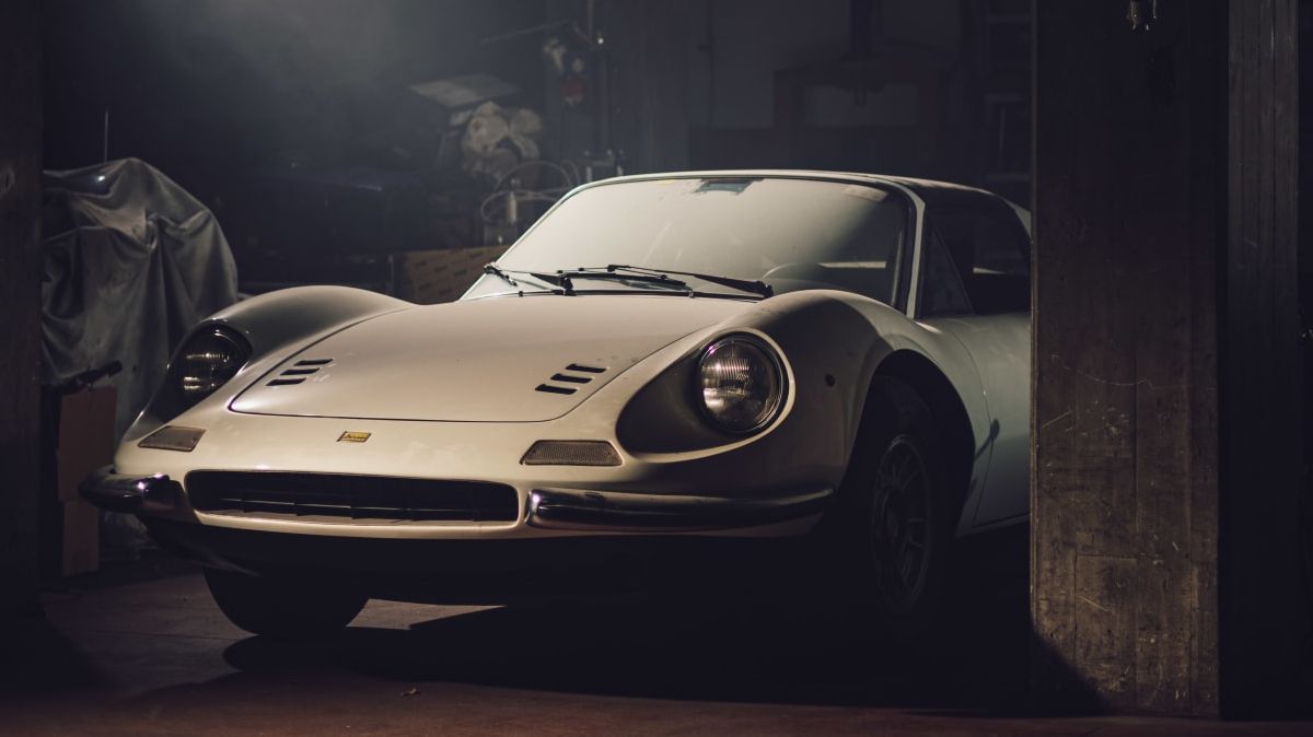 White Ferrari 246 Dino GTS