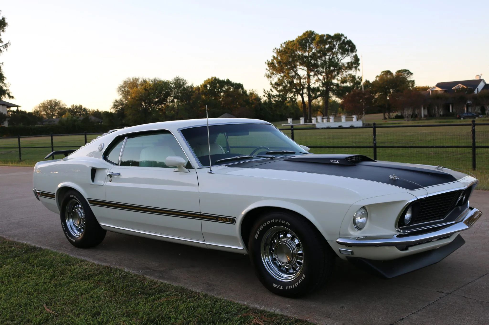 5 Hottest Muscle Cars And Trucks, And Their Cheaper Alternatives