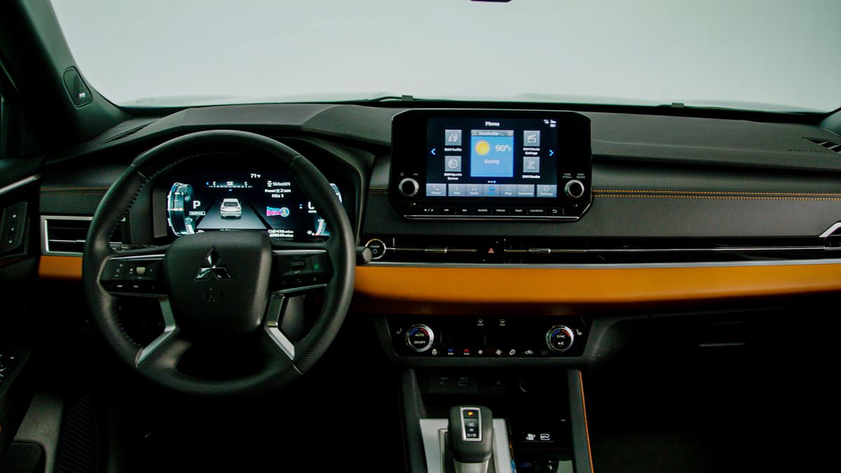 Interior do Outlander PHEV