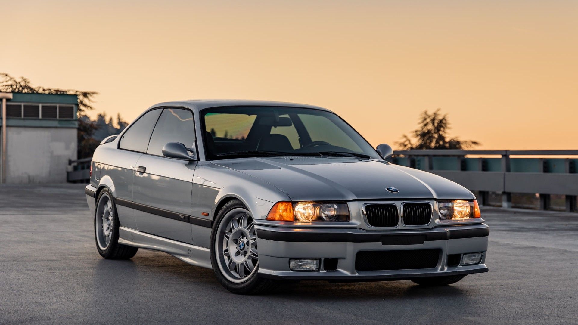 This E36 BMW M3 Coupe Is A Great Track Toy 25 Years Later