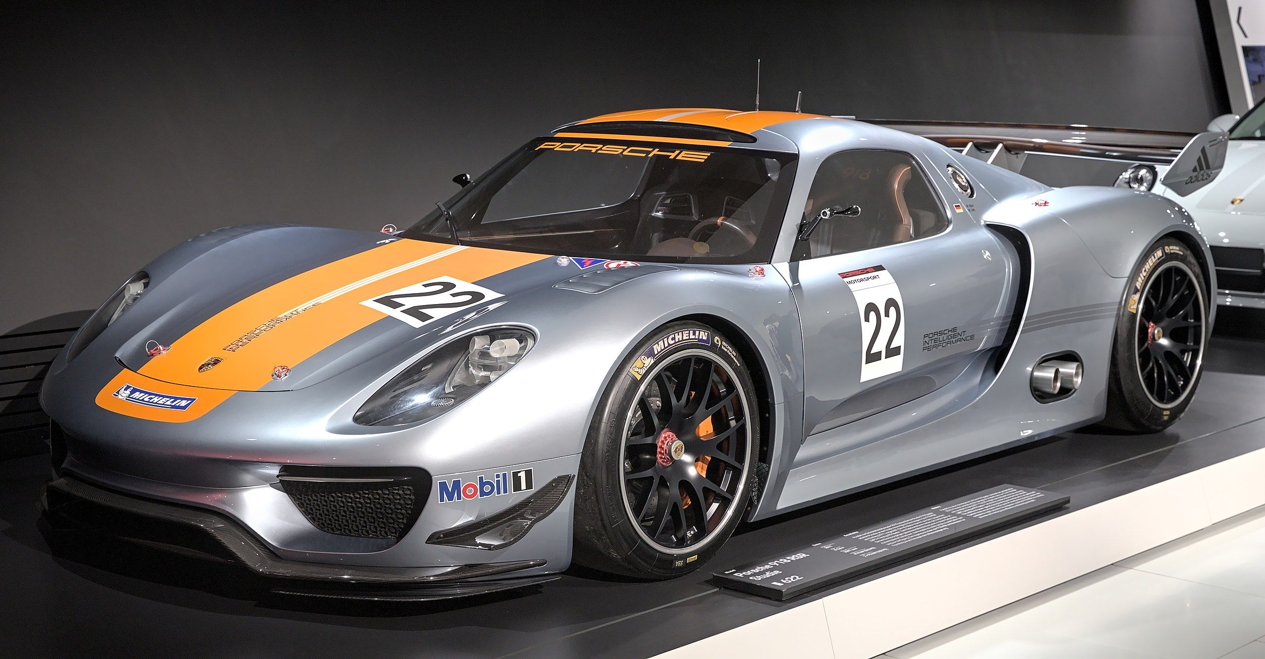 Top 10 Facts Every Enthusiast Must Know About The Porsche 918 Spyder