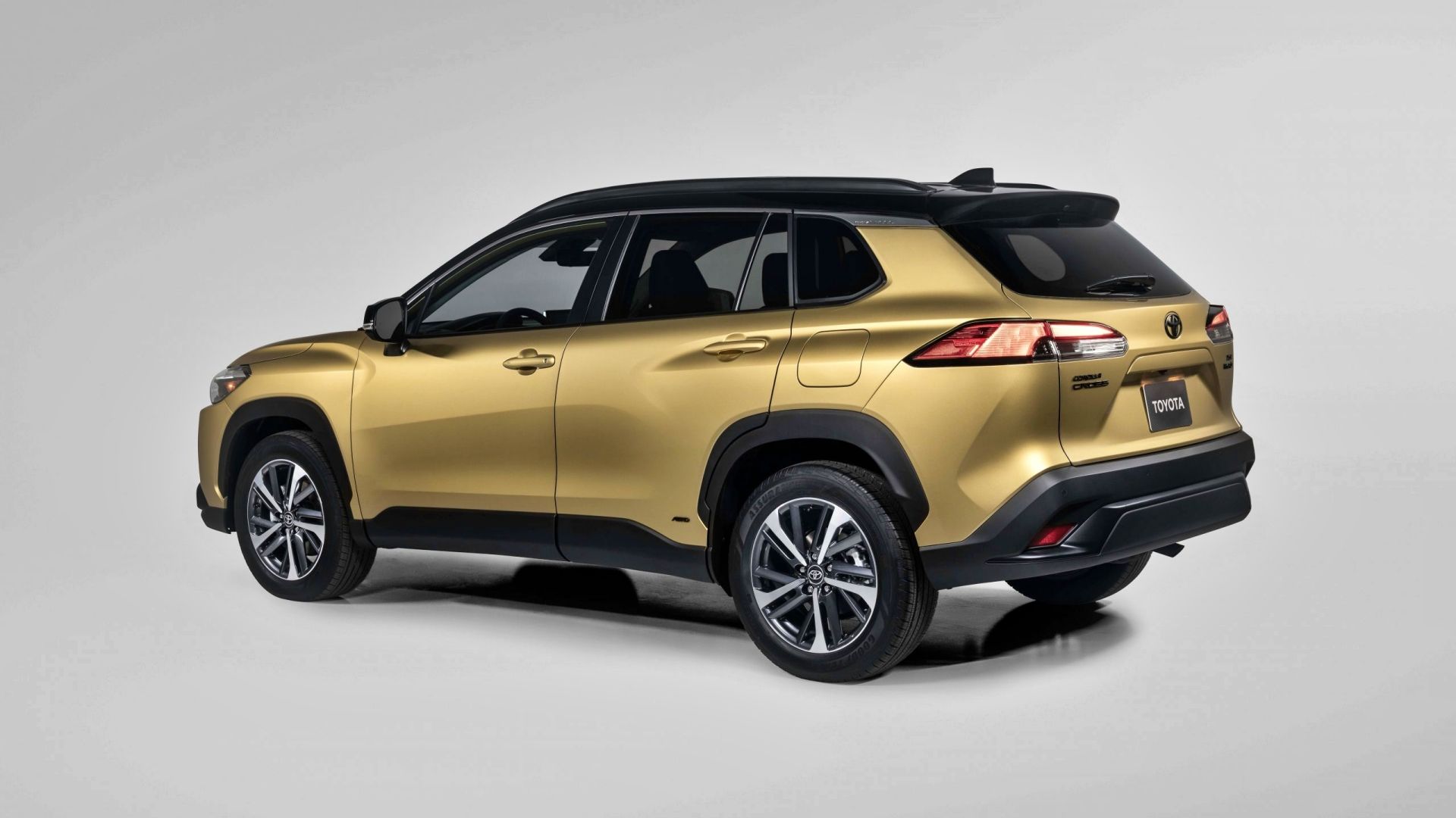 Ouro 2023 Toyota Corolla Cross