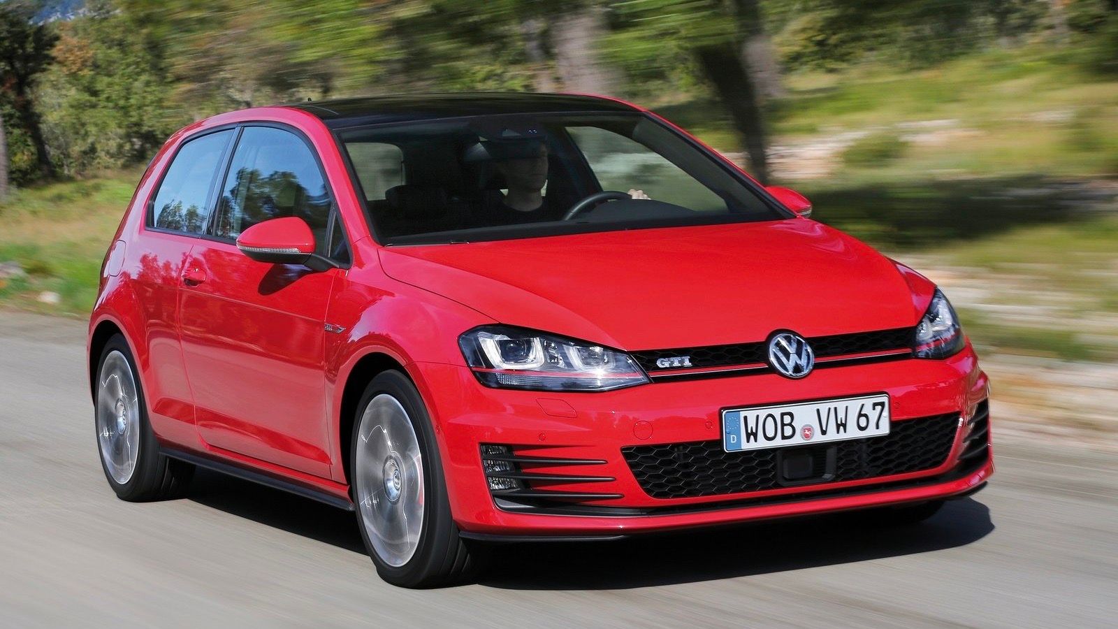 Volkswagen-Golf_GTI-2014