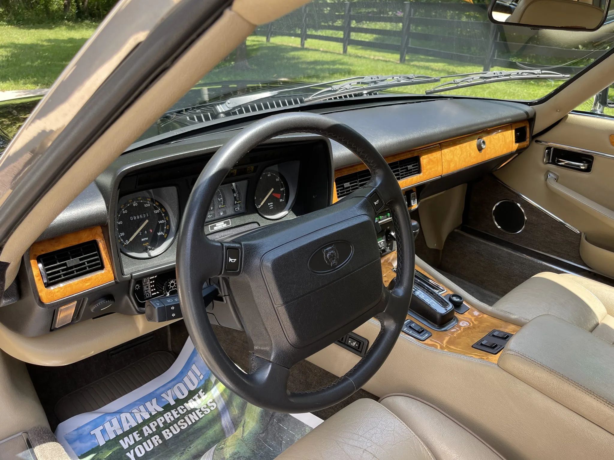Interior do Jaguar XJS V12