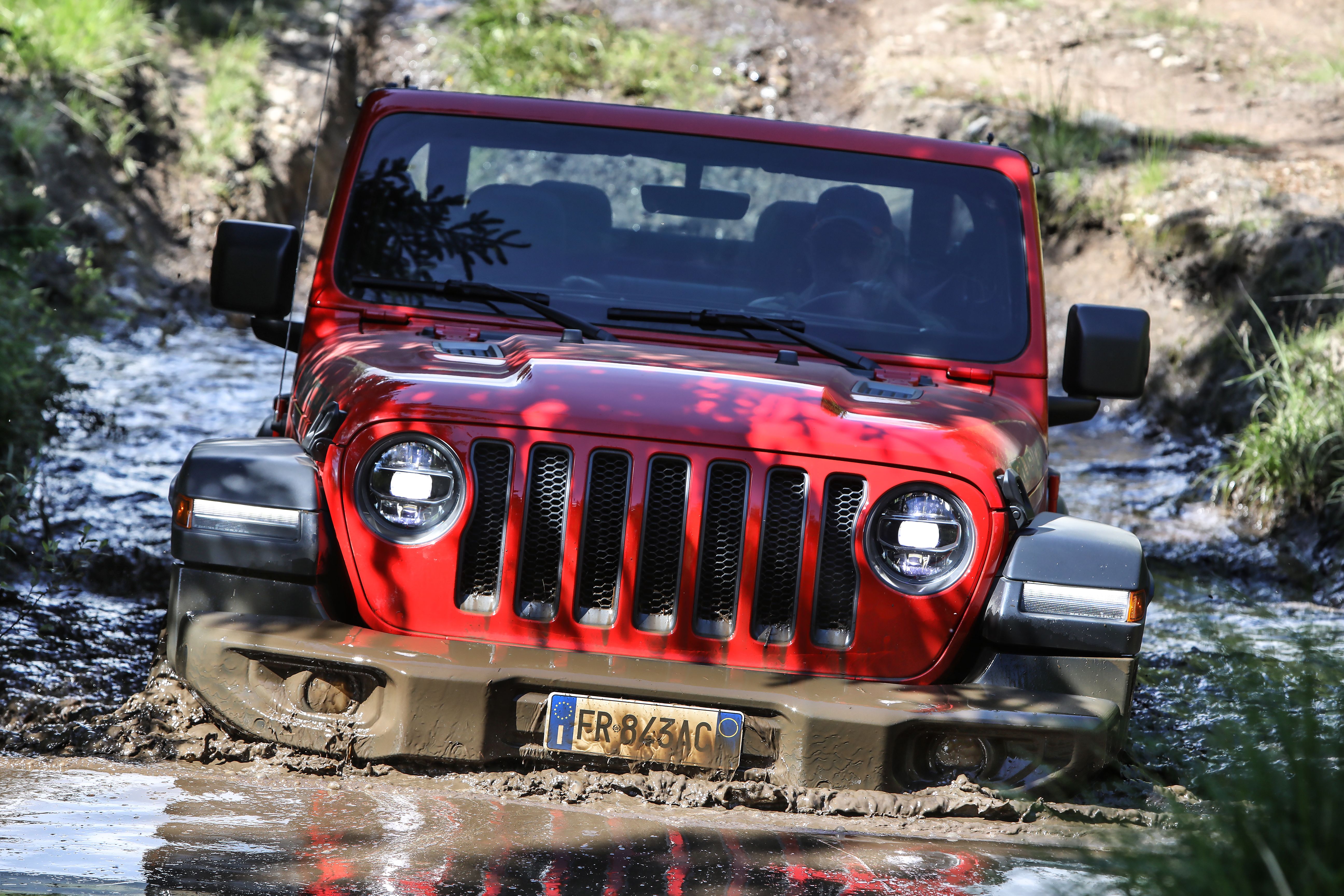 Foto de ação do Jeep Wrangler Rubicon