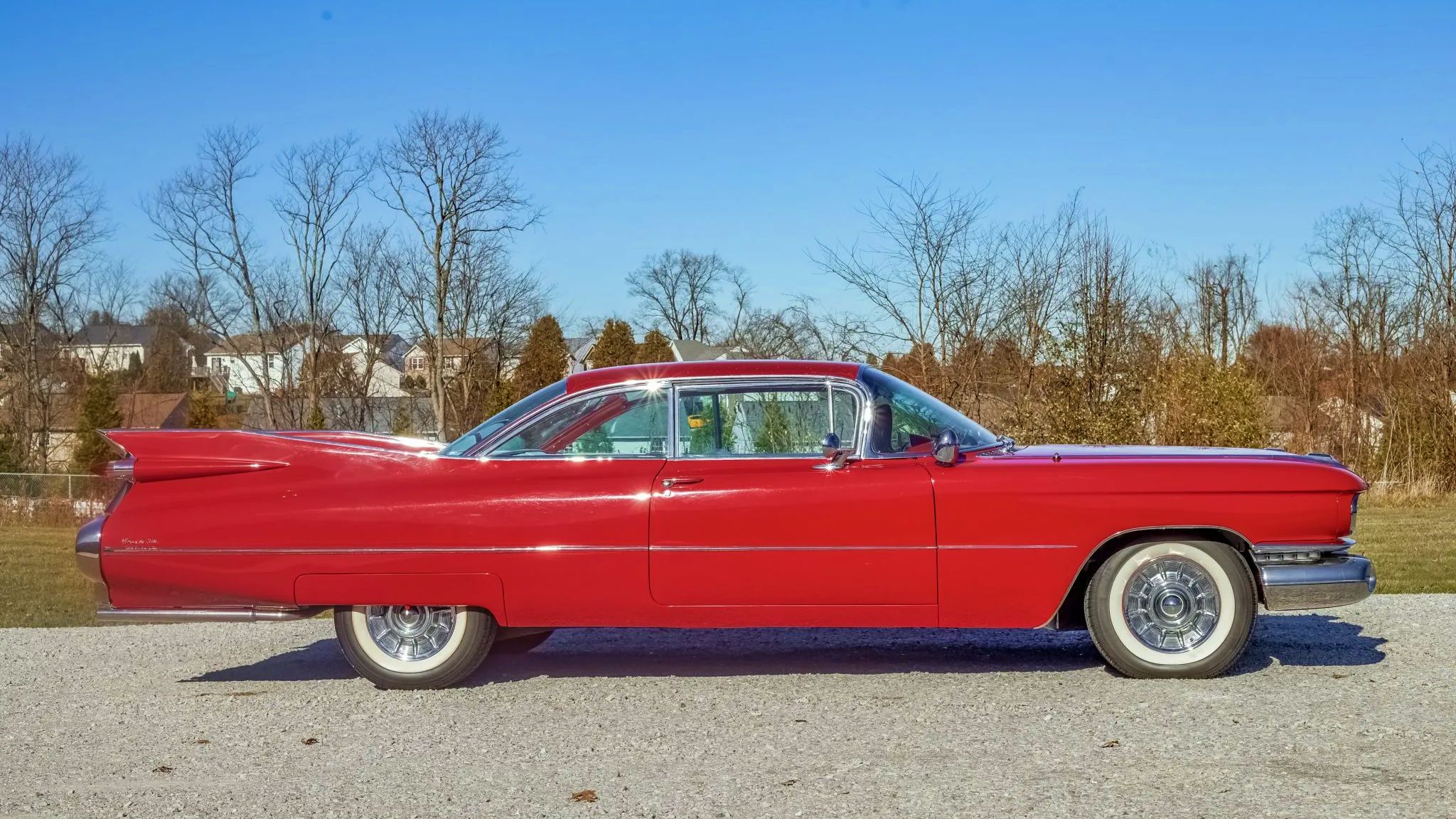 Cadillac Coupé De Ville Vermelho
