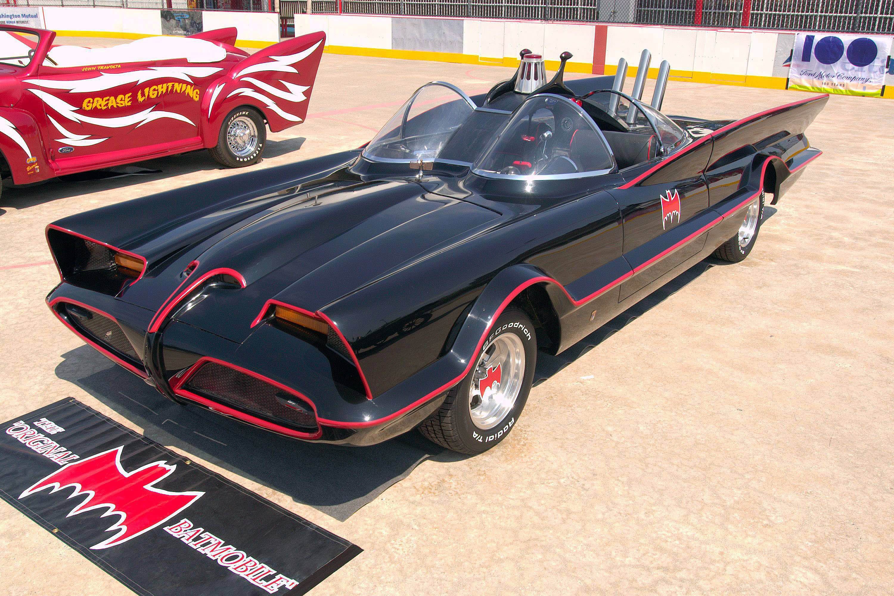 Batman v Superman Batmobile, Hot Wheels Wiki