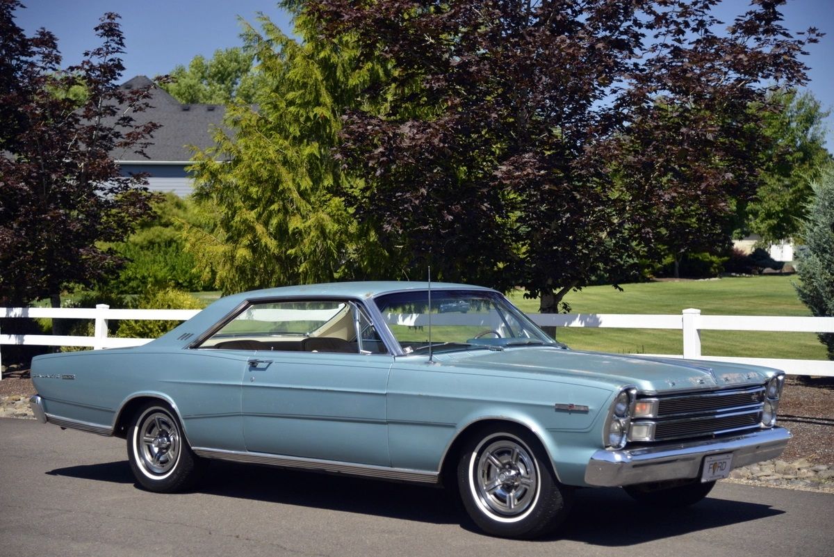 A parked 1966 Ford Galaxie 500 7 Litre 