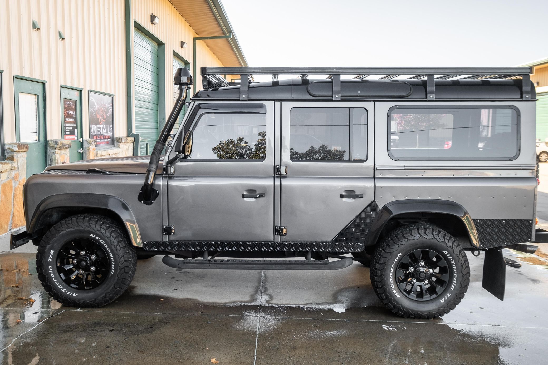 1993 Land Rover 110 2