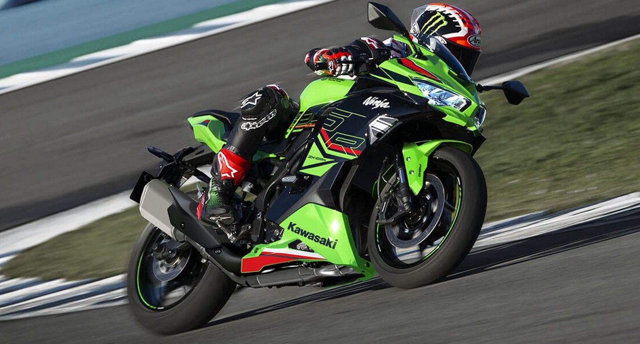 The New Kawasaki Ninja ZX-4R Could Become The Most Powerful 400cc 
