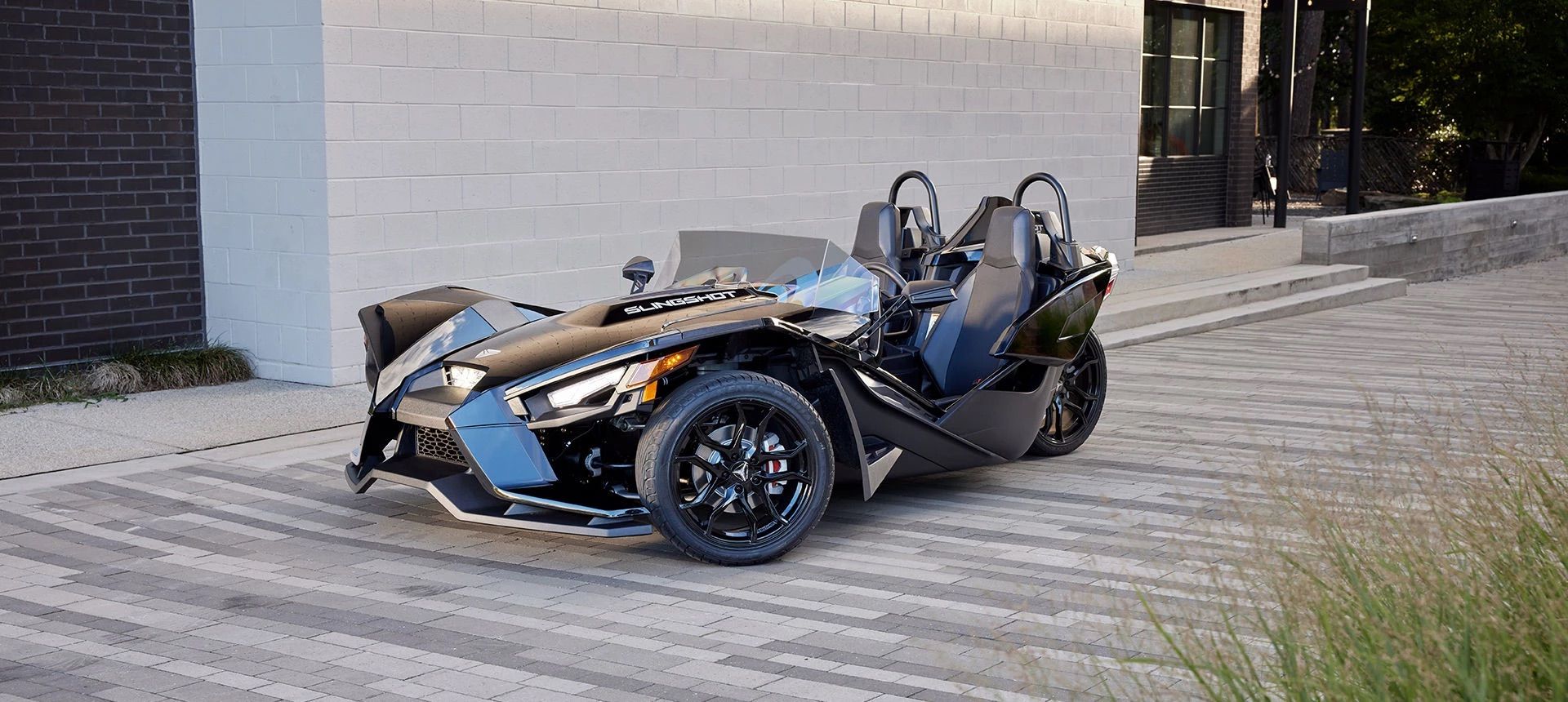 10 Reasons Why The Polaris Slingshot Is Better Than A Traditional