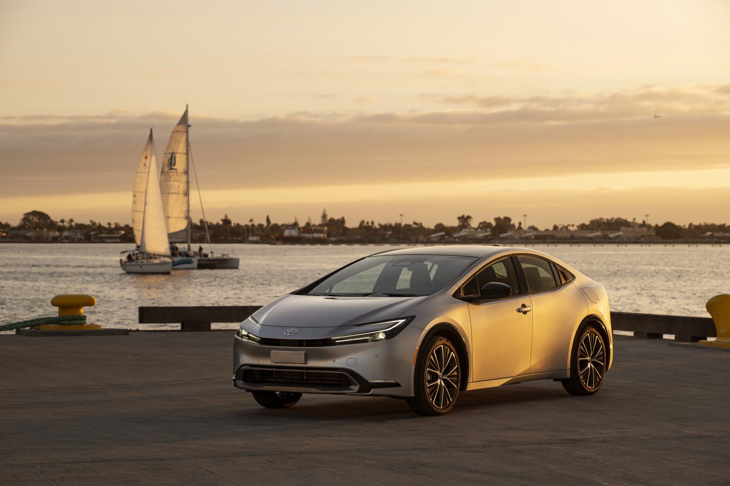 Prius prateado