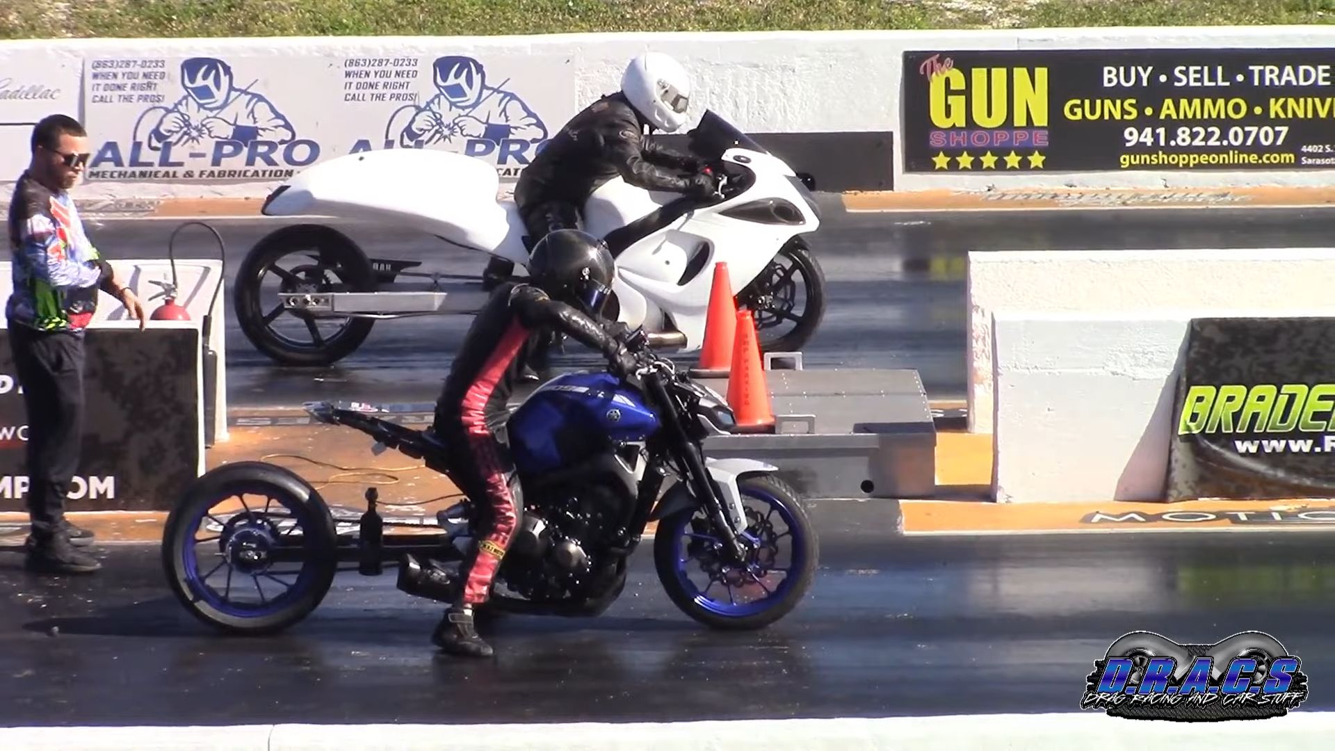 Drag Race: Suzuki Hayabusa And Kawasaki Ninja ZX-14R Regret Racing A ...