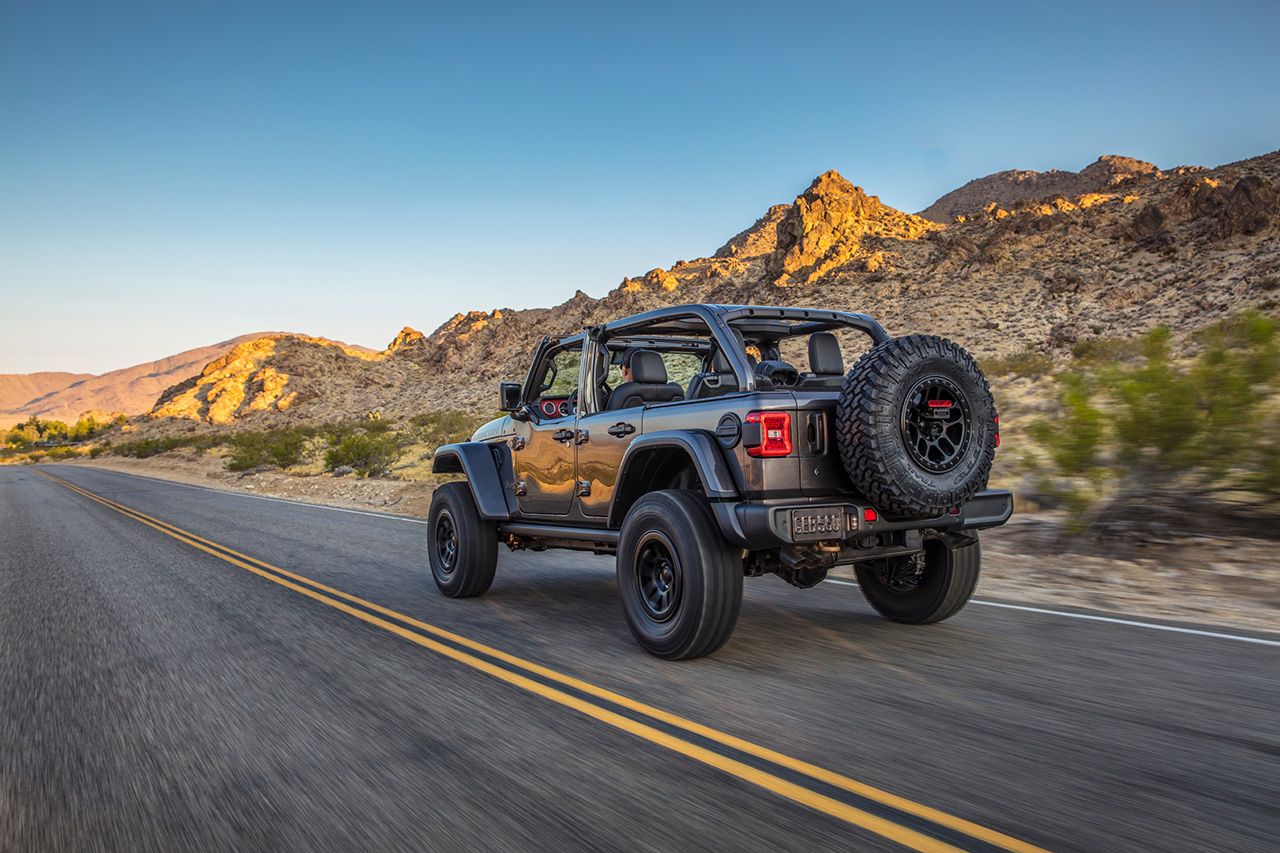 Foto de ação do Jeep Wrangler Rubicon 