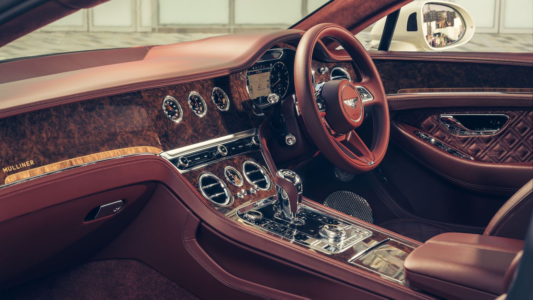 Interior edisi khusus Bentley Continental GT Azure