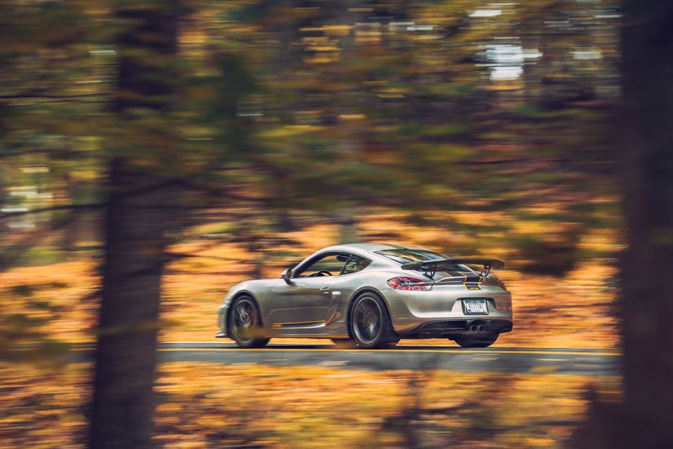 2023 Porsche 718 GT4 da DeMan Motorsport