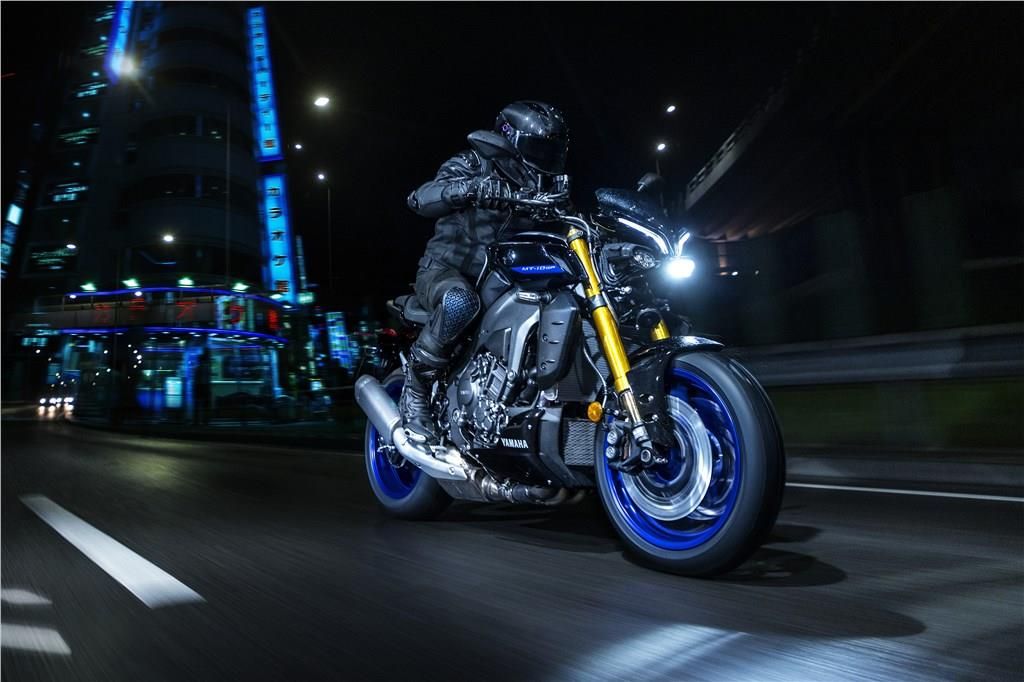 Black 2023 Yamaha MT-10SP