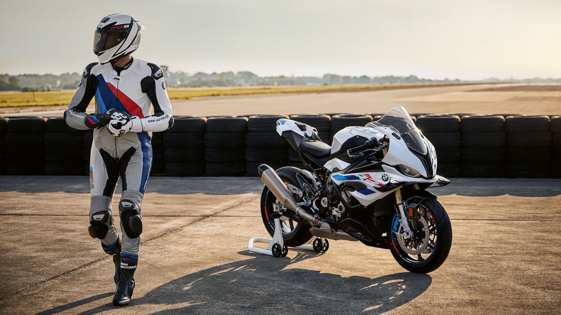 BMW S1000RR 2023 sport bike motorcycle