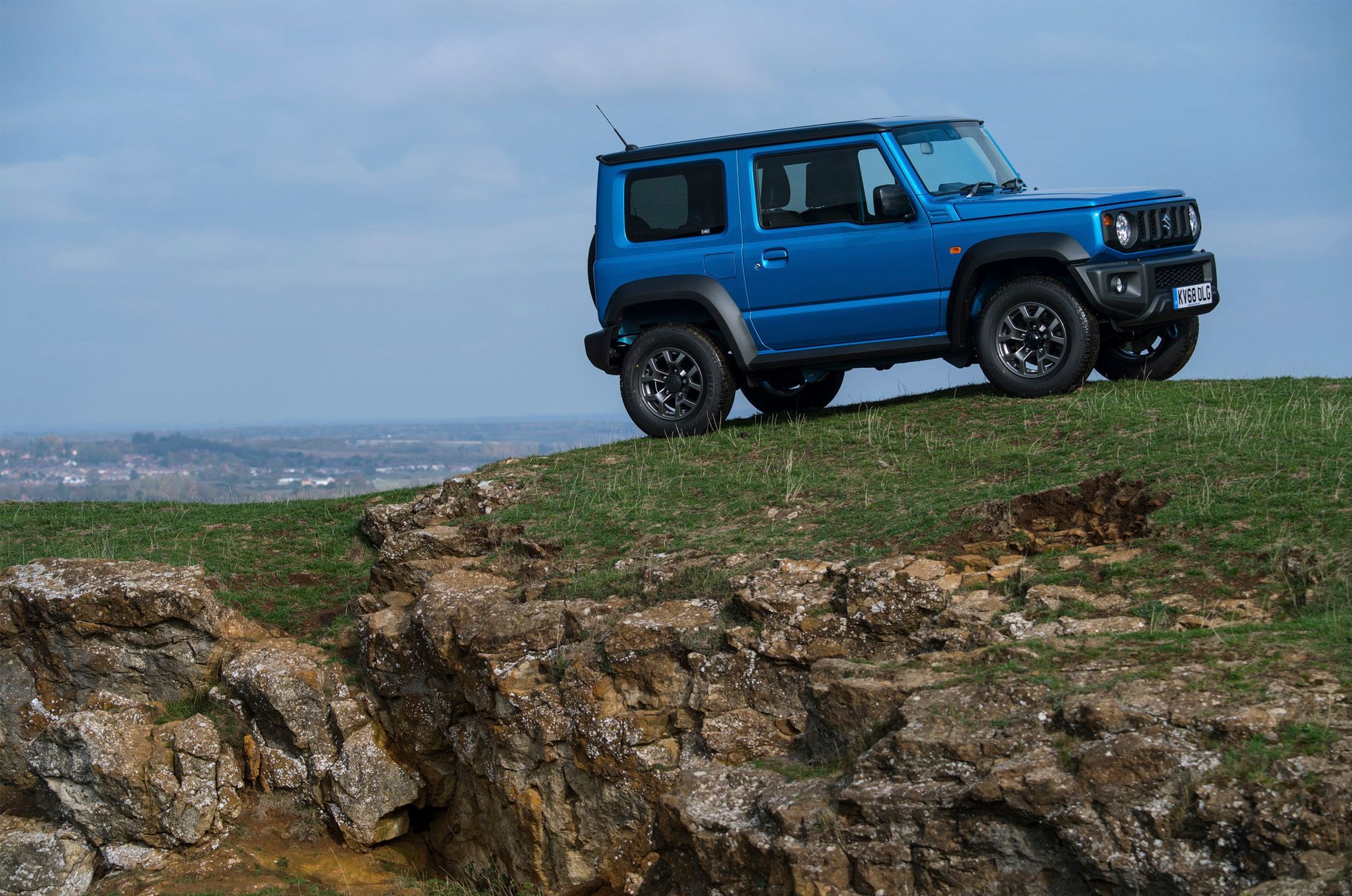 Suzuki Jimny 06