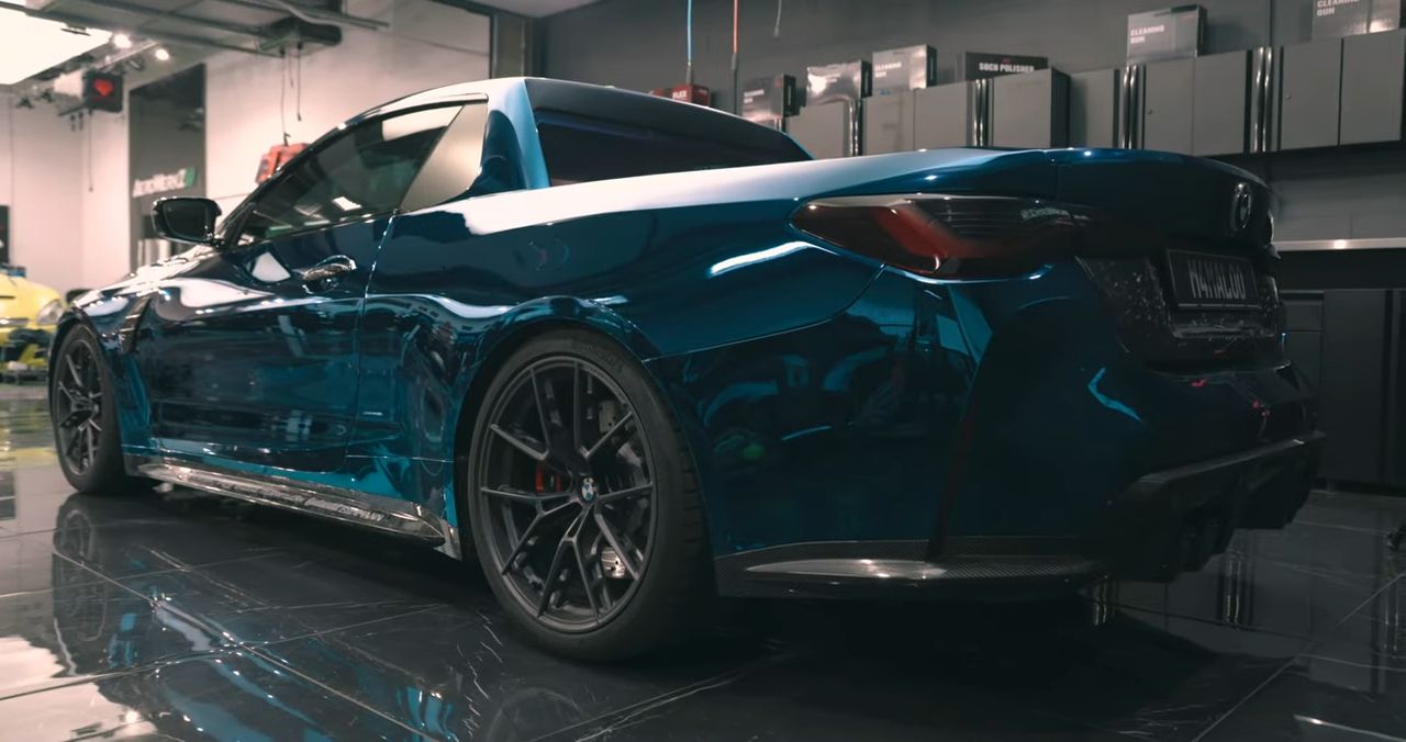 Caminhão de competição M4 azul