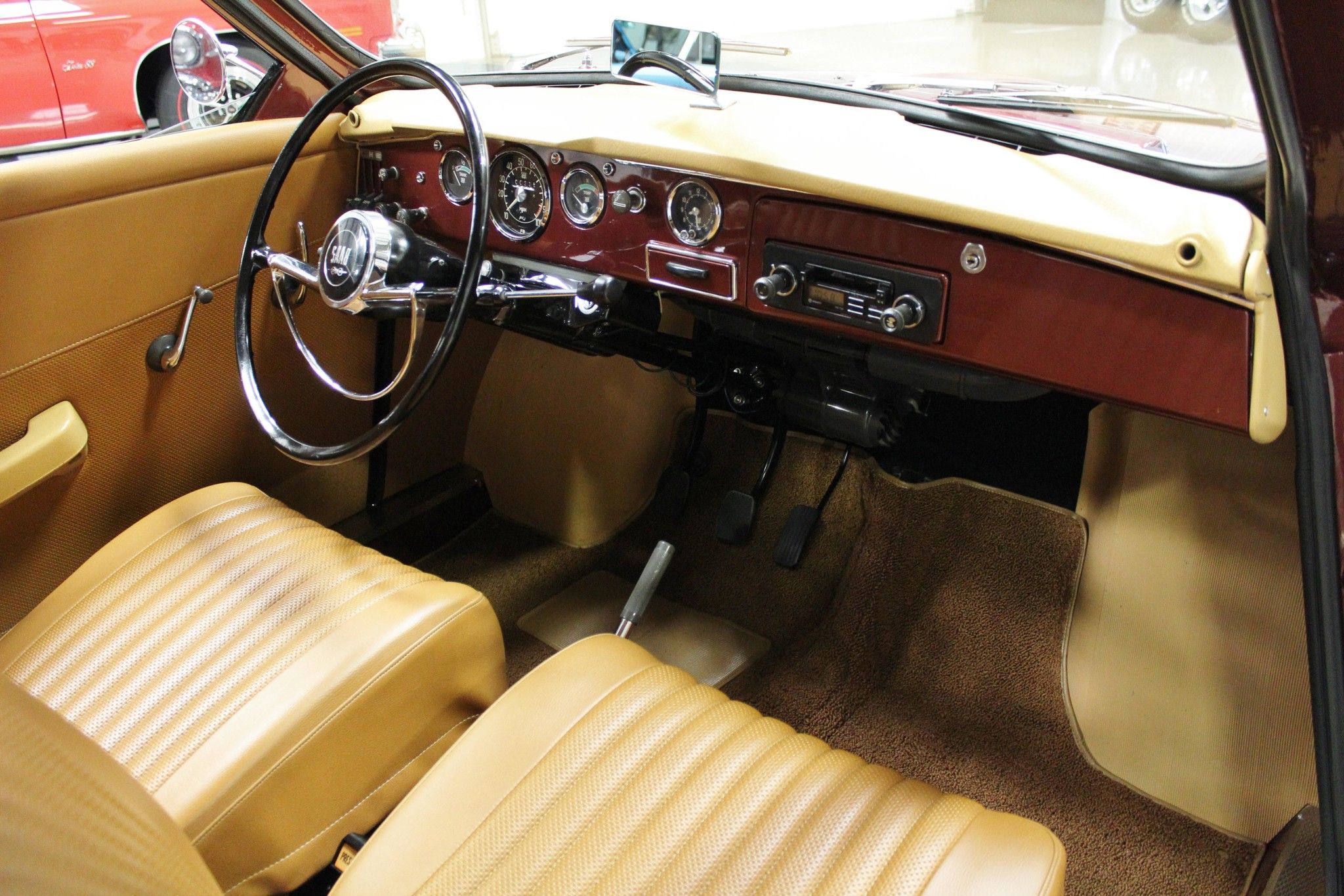 Interior do vagão Saab 95 1967