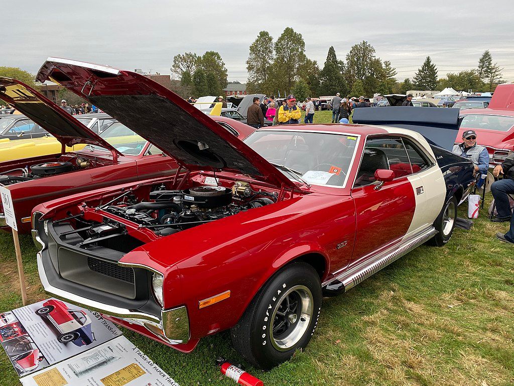 Um AMC Trans Am Javelin 1970 estacionado