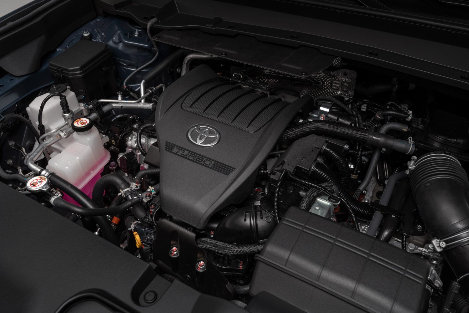 Motor Grand Highlander